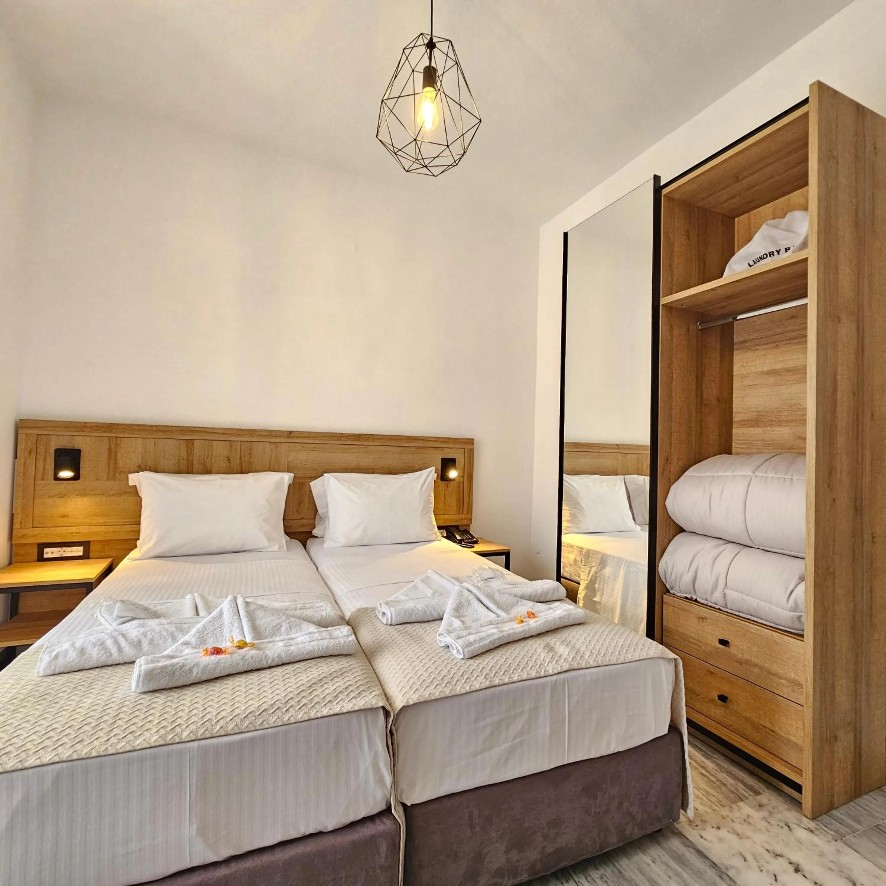 Bed in Olympion Melathron