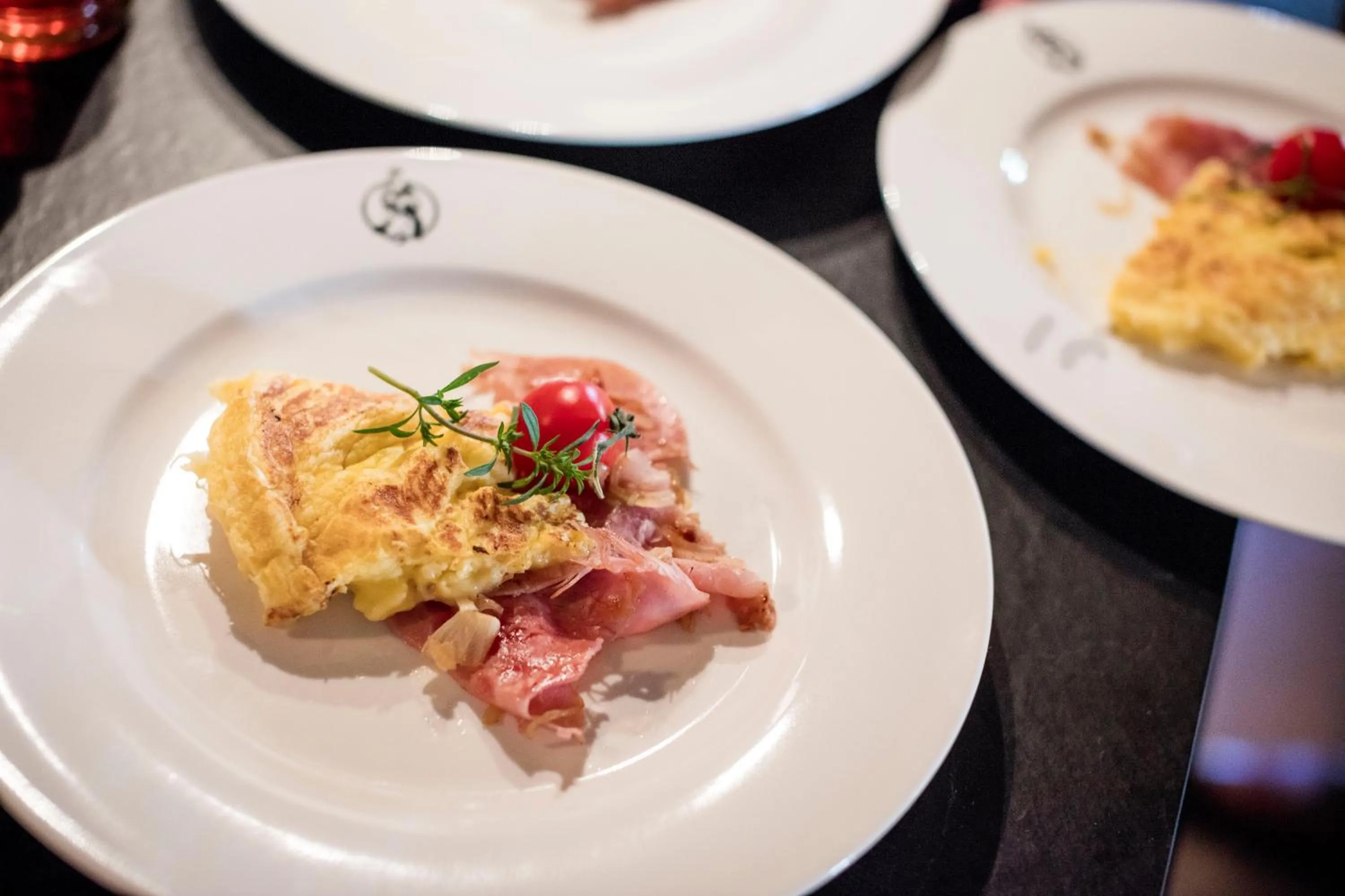 English/Irish breakfast in Hotel De Londres