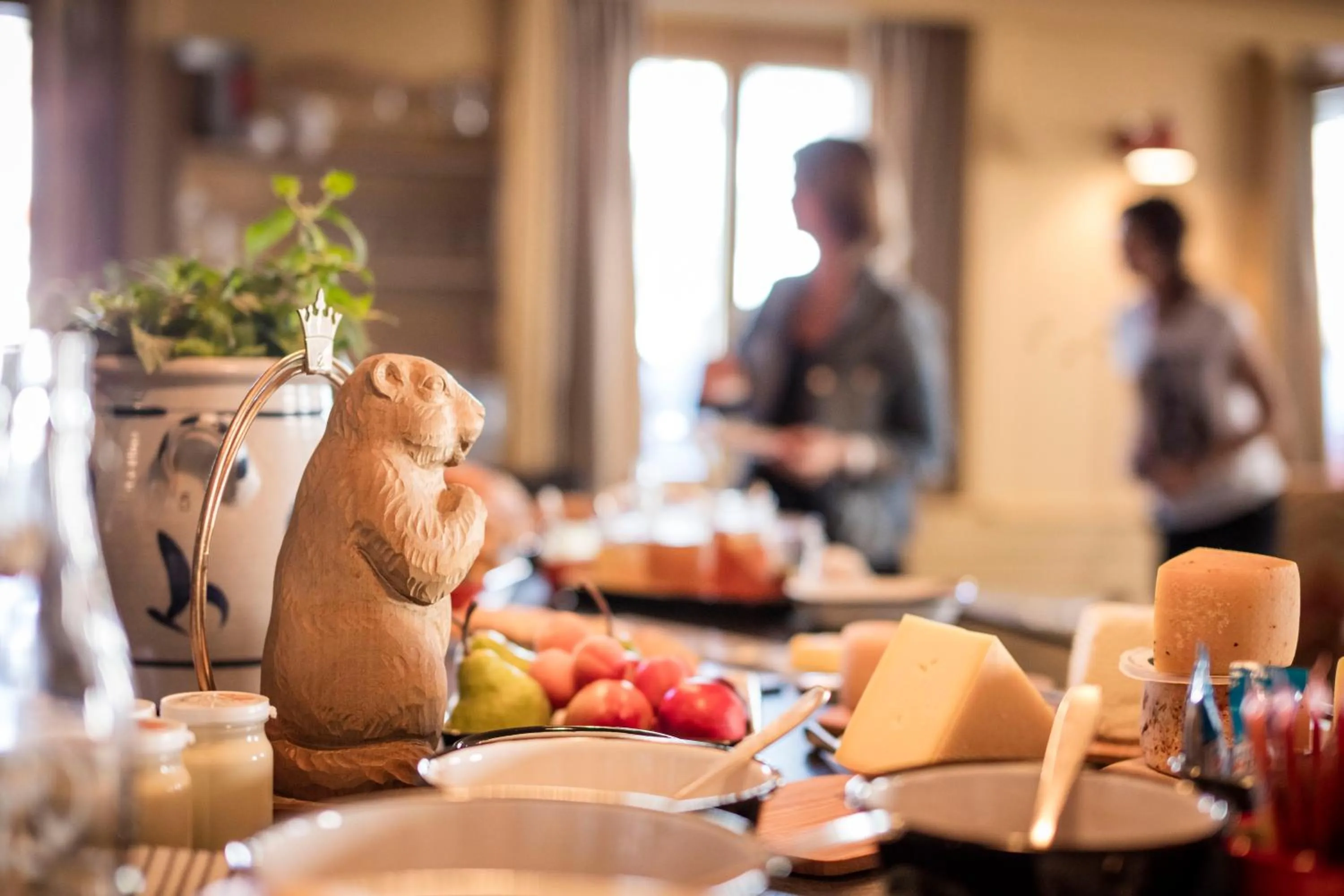 Continental breakfast in Hotel De Londres