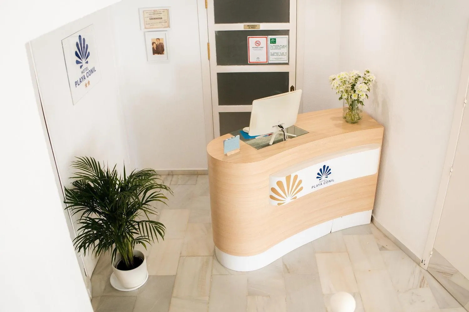 Lobby or reception in Hotel Playa Conil - Beachfront Studios & Suites