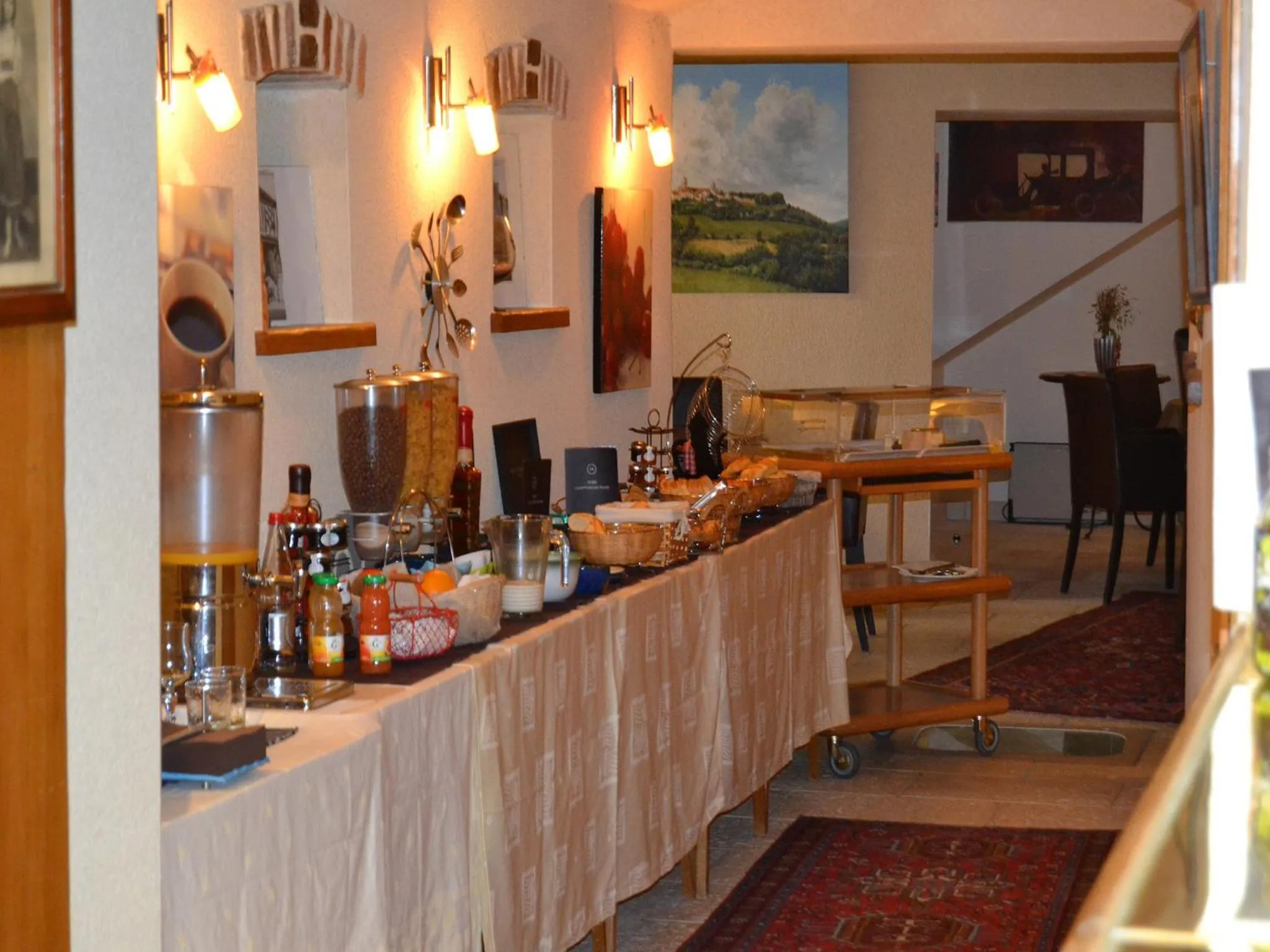 Buffet breakfast in Hostellerie De La Poste