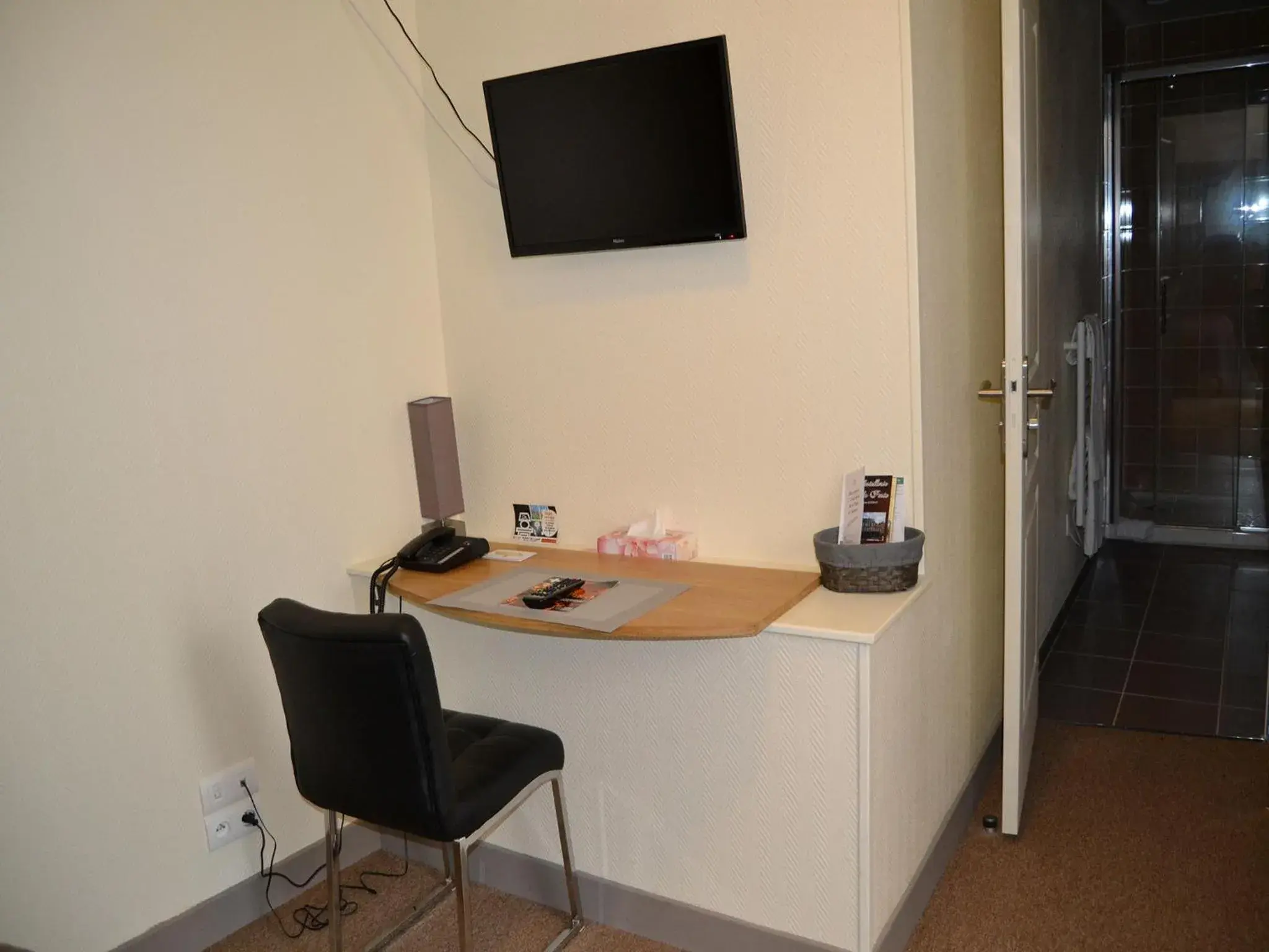 Hostellerie De La Poste Hostellerie De La Poste