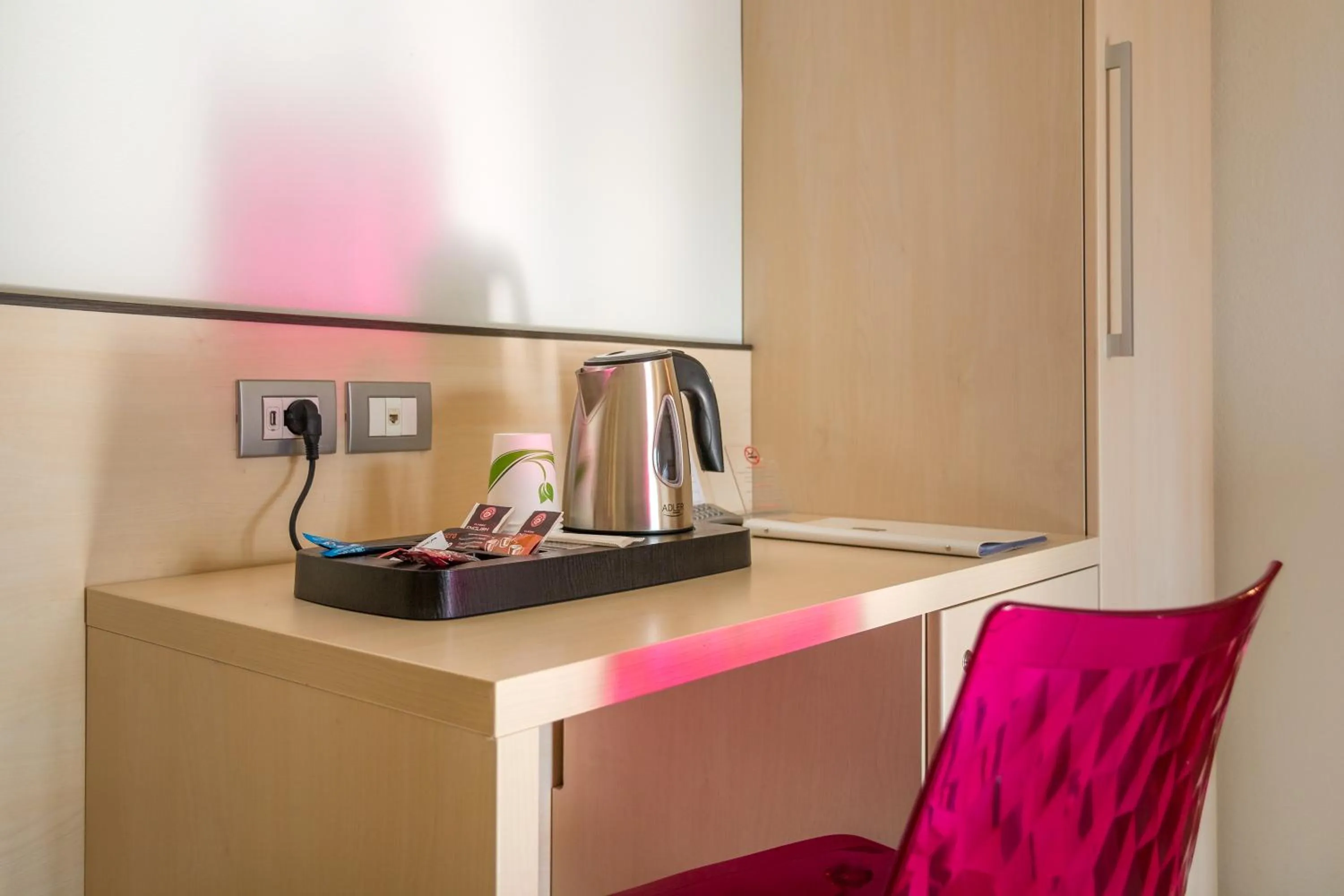 Coffee/tea facilities in Hotel Miorelli