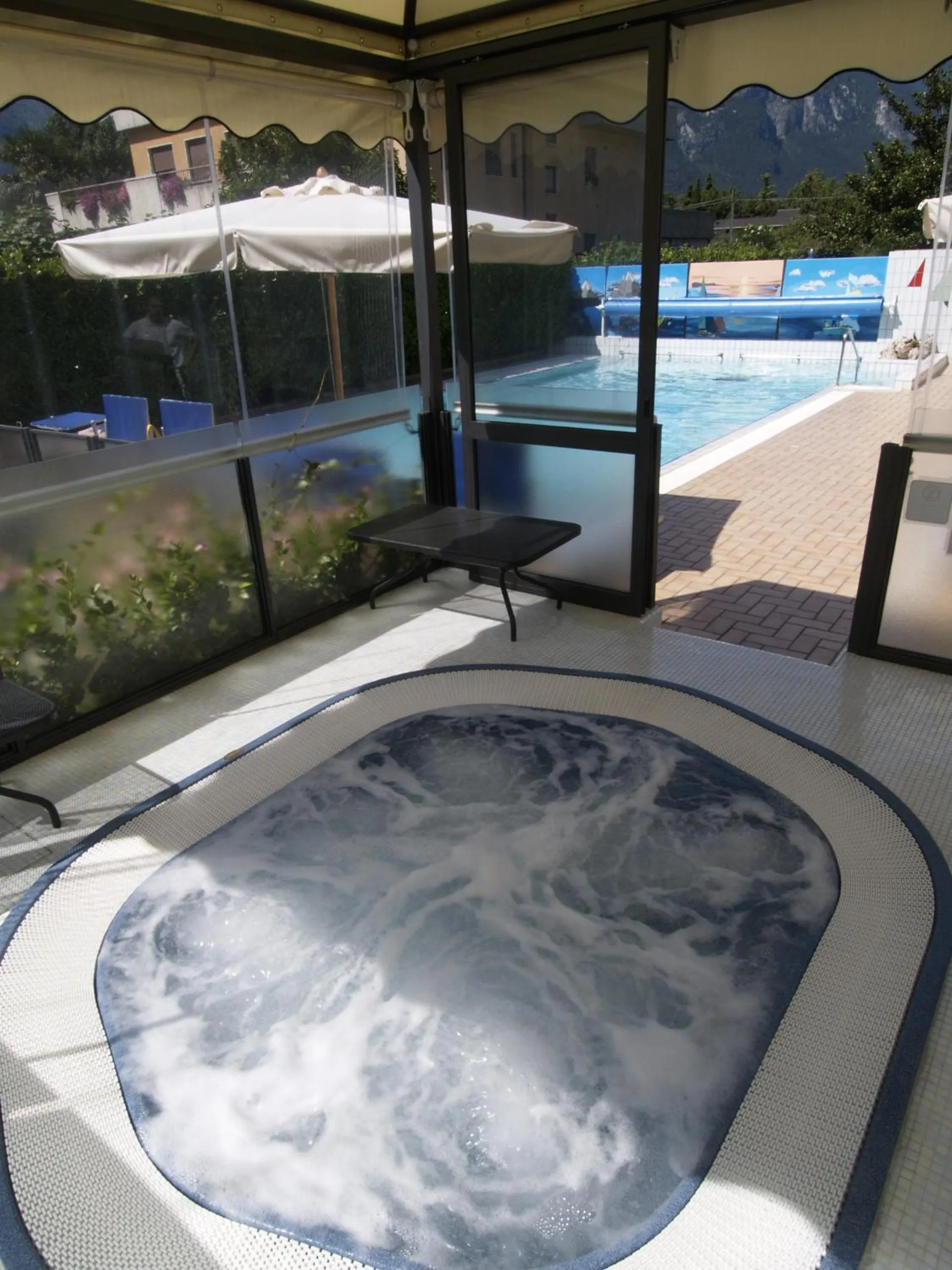 Hot Tub in Hotel Miorelli