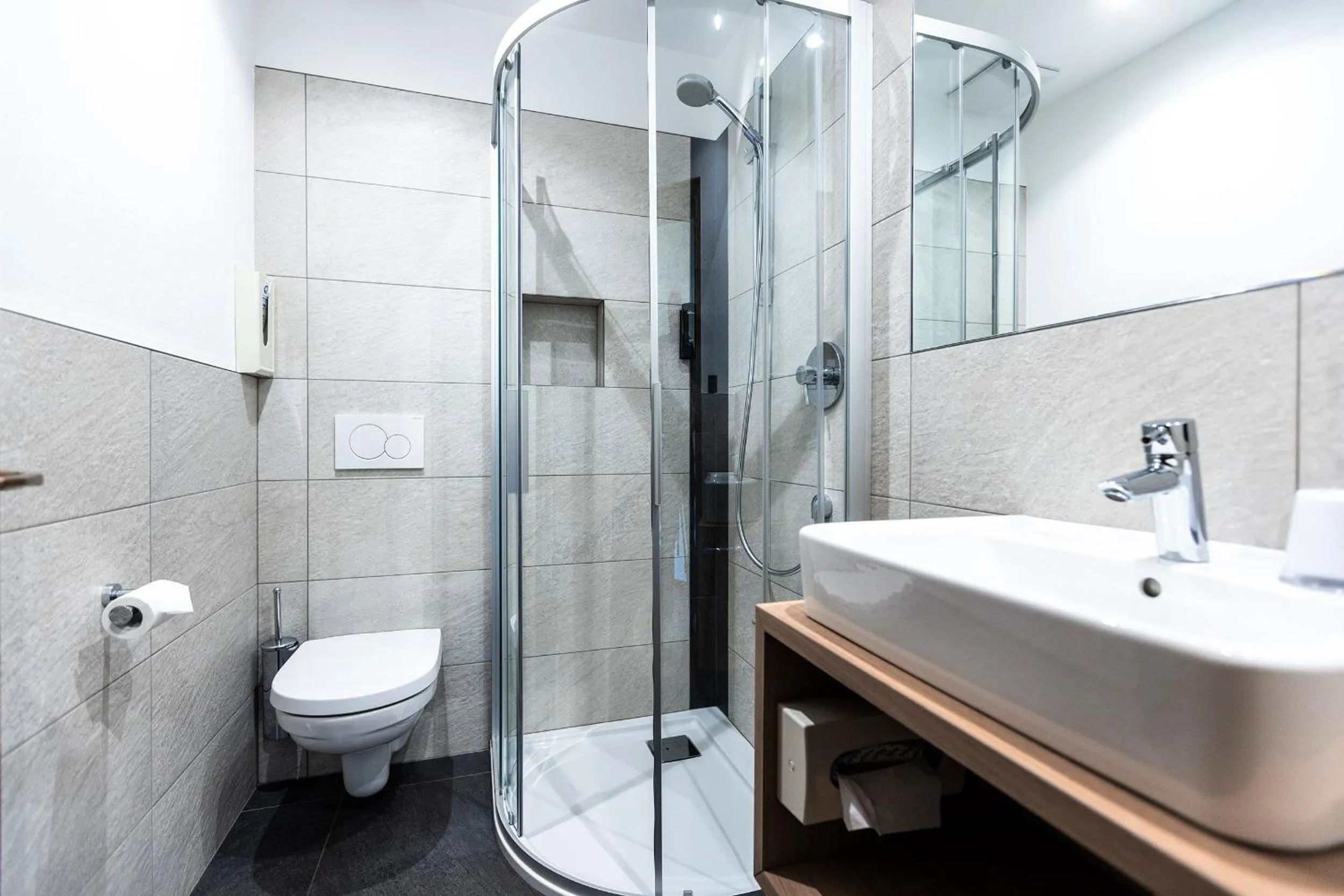 Bathroom in Hotel Zum Löwen - Al Leone