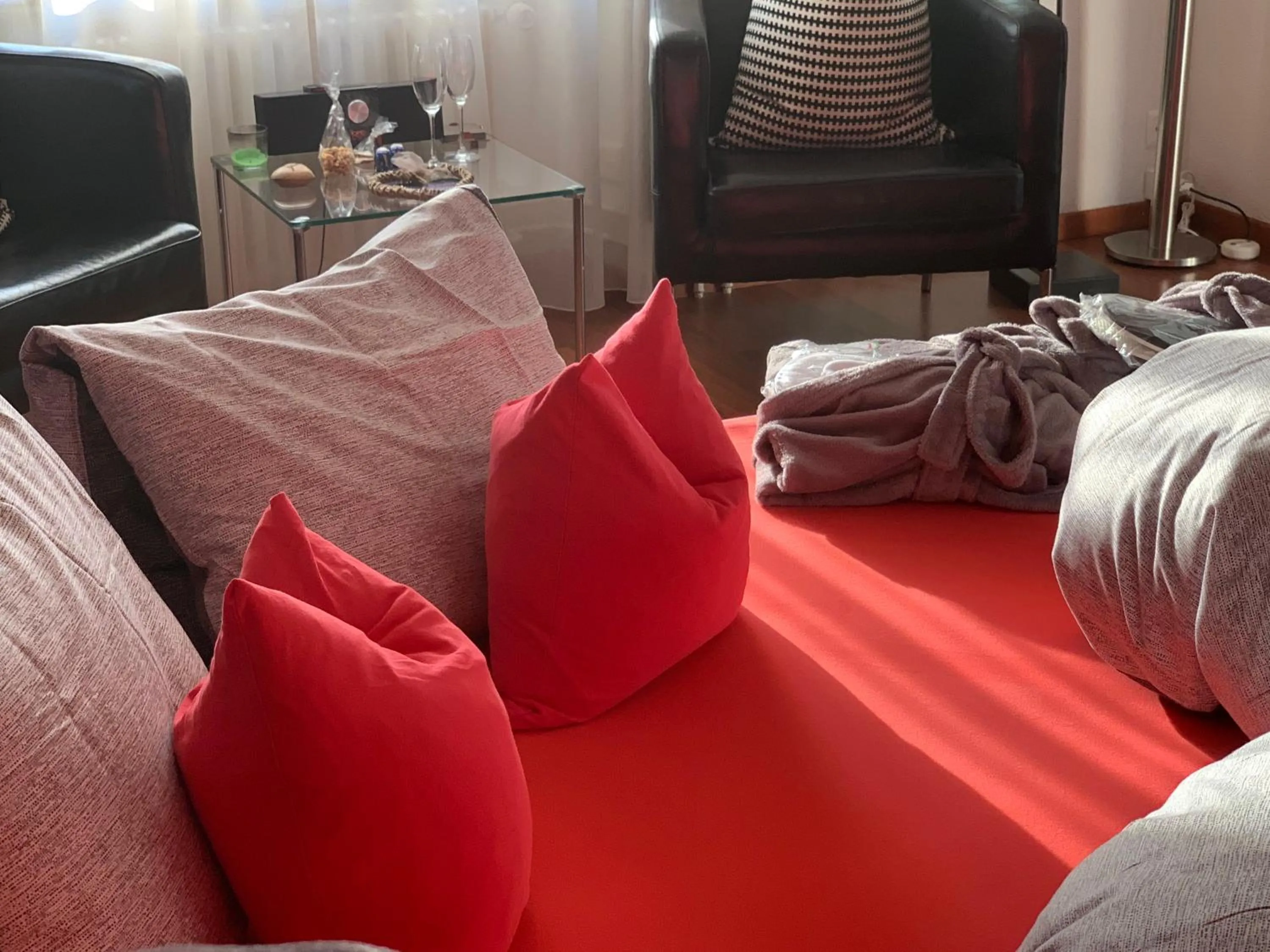 Bed in Hotel Krone Sihlbrugg