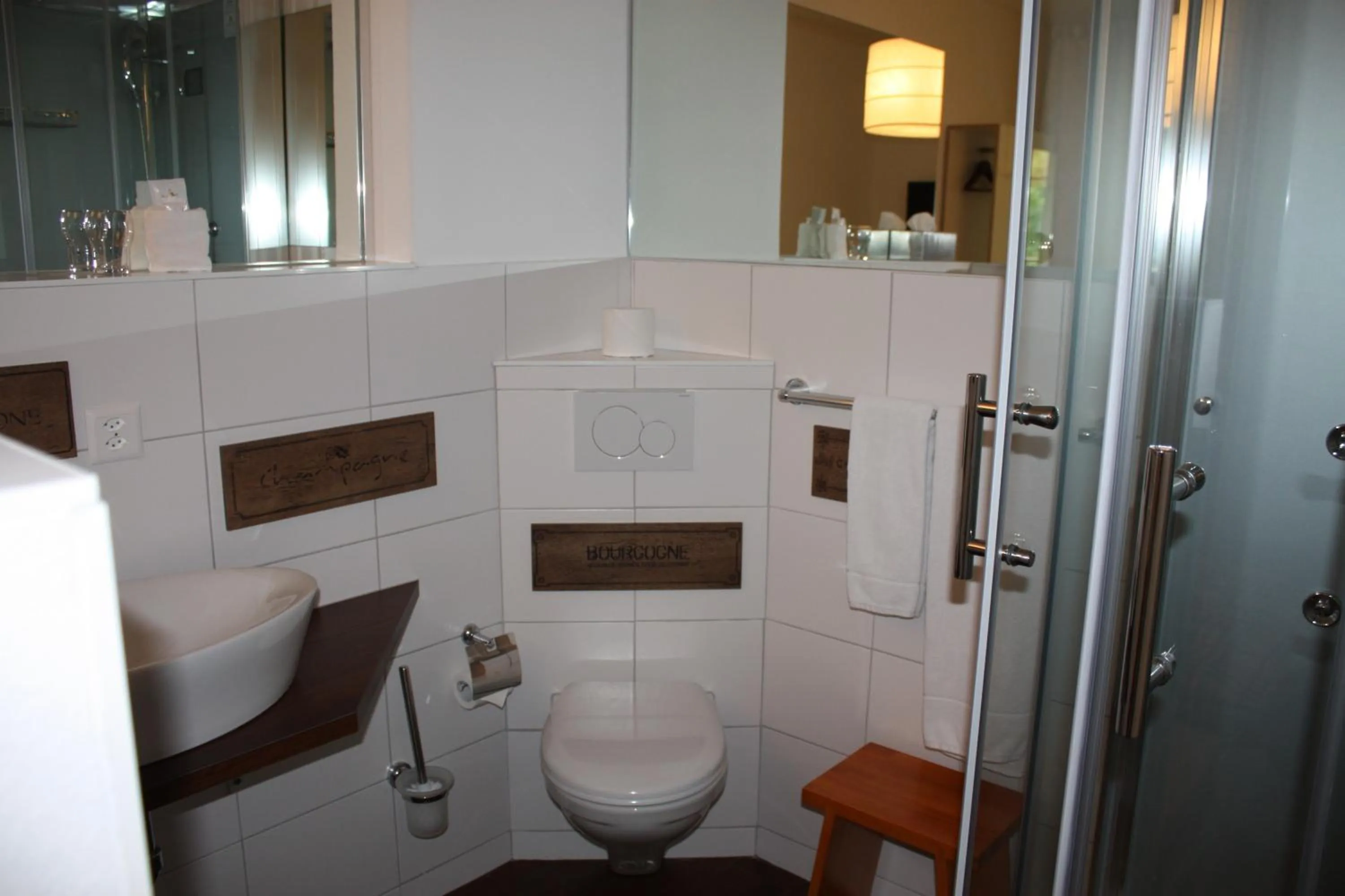 Bathroom in Hotel Krone Sihlbrugg