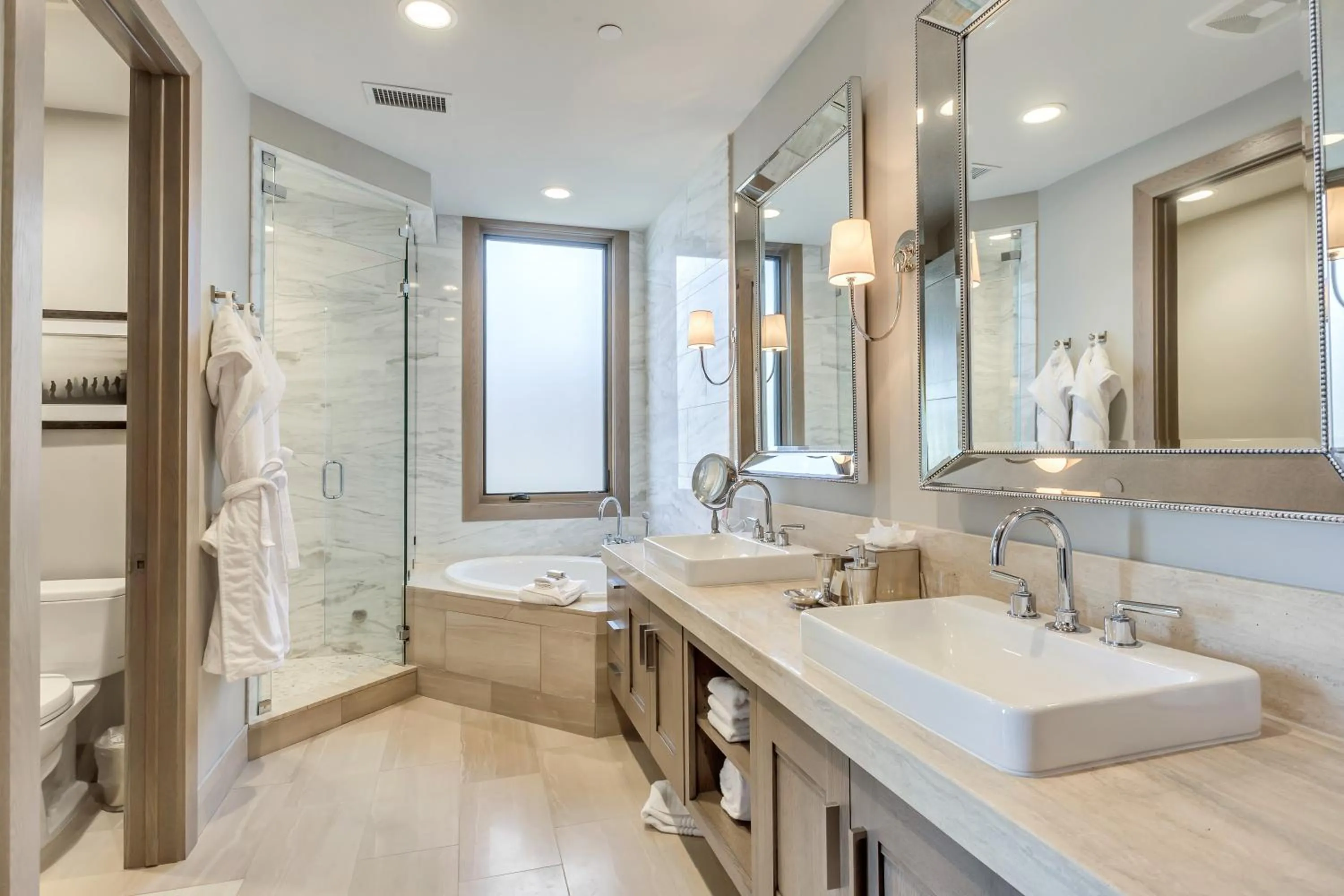 Bathroom in Stein Eriksen Residences