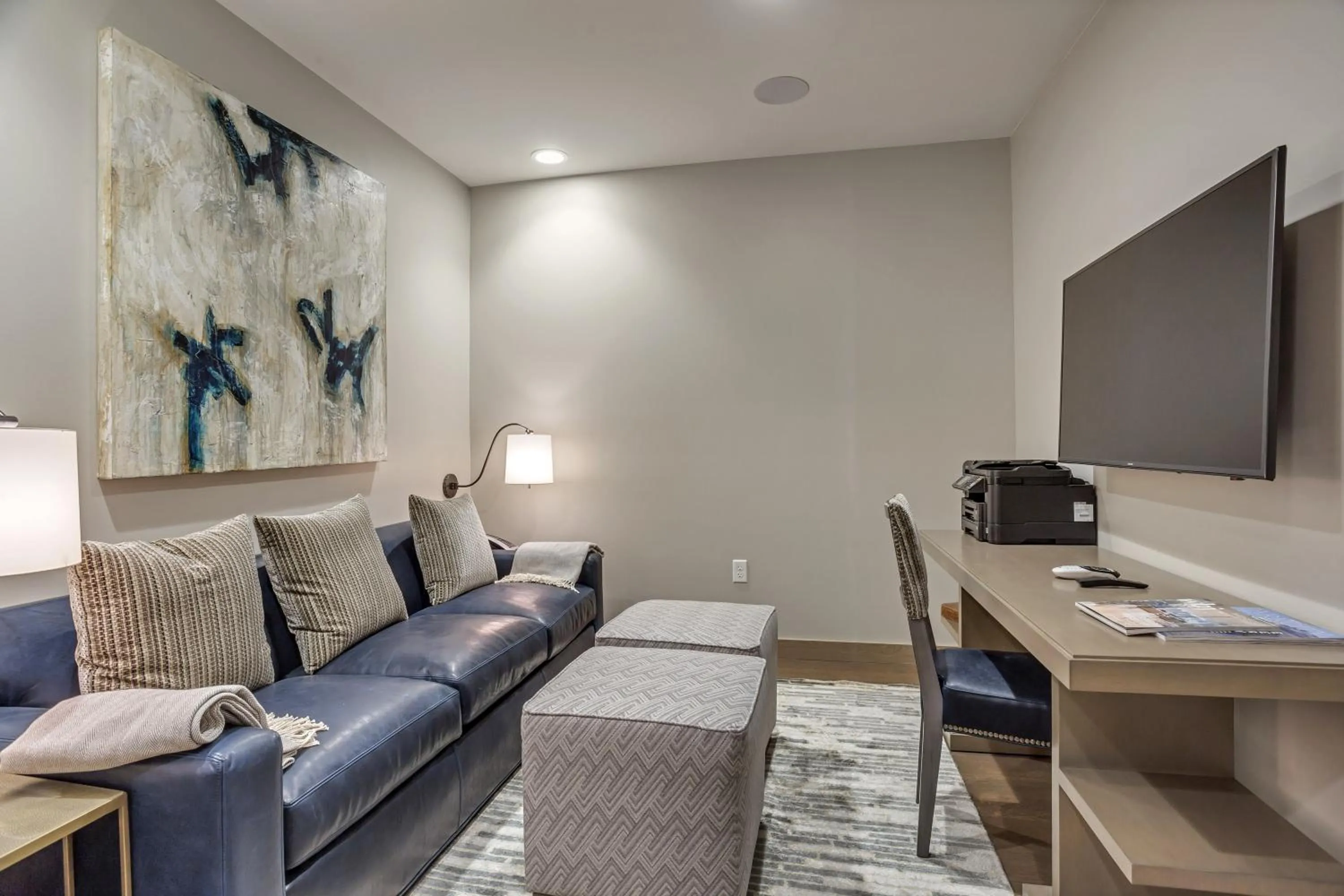 Seating area in Stein Eriksen Residences