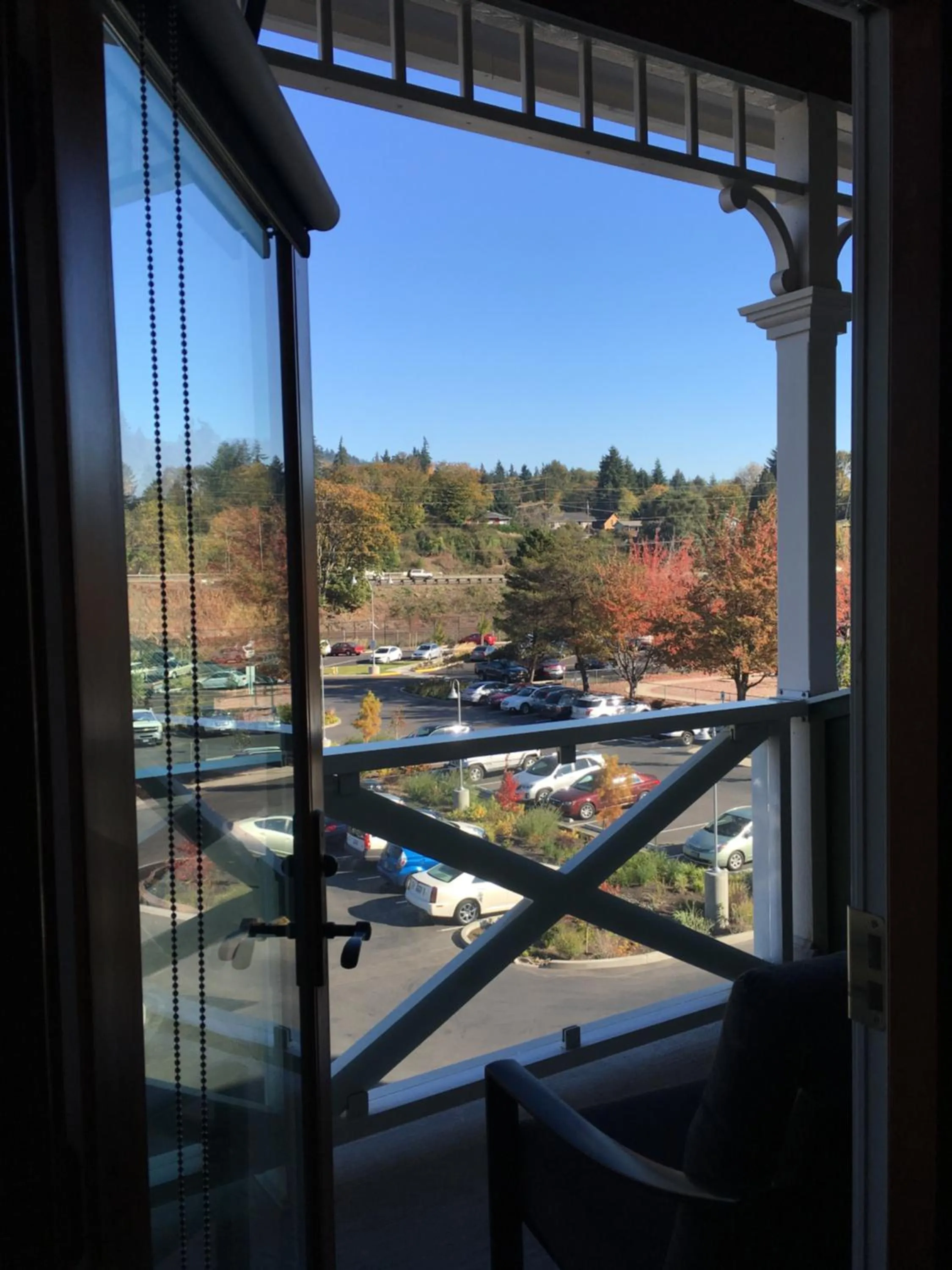 Balcony/Terrace in McMenamins Kalama Harbor Lodge