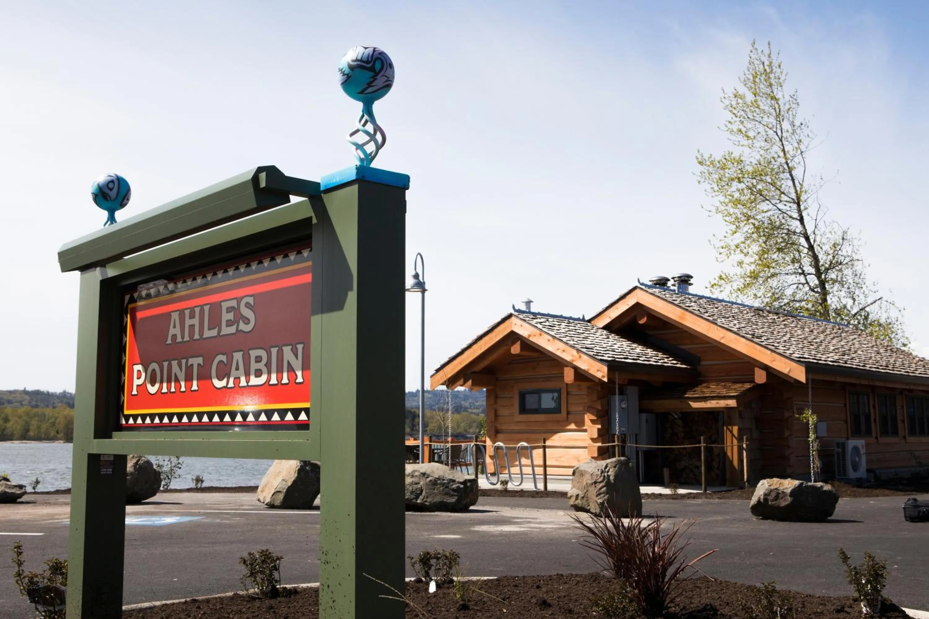 Property building in McMenamins Kalama Harbor Lodge