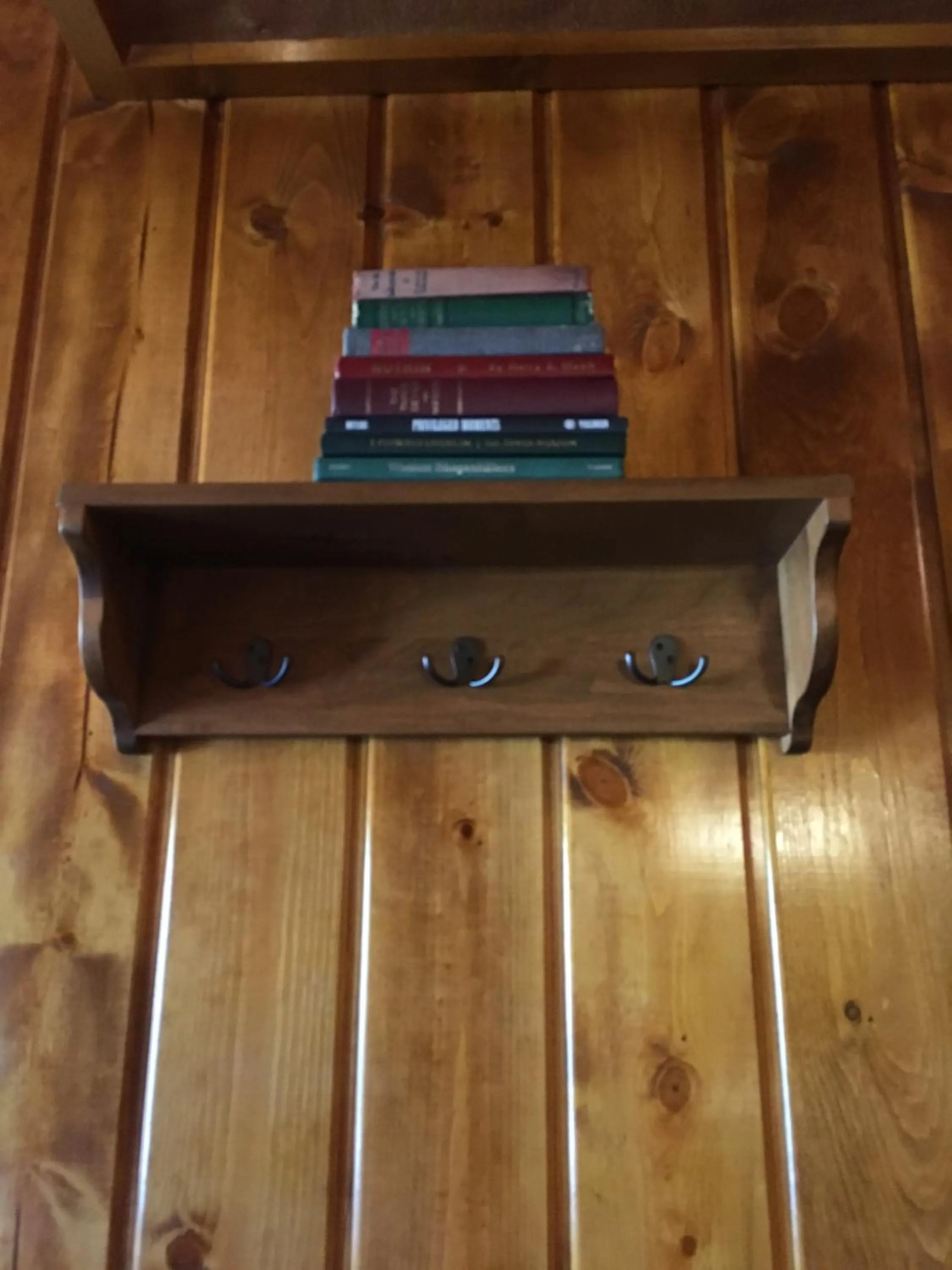 Decorative detail in McMenamins Kalama Harbor Lodge