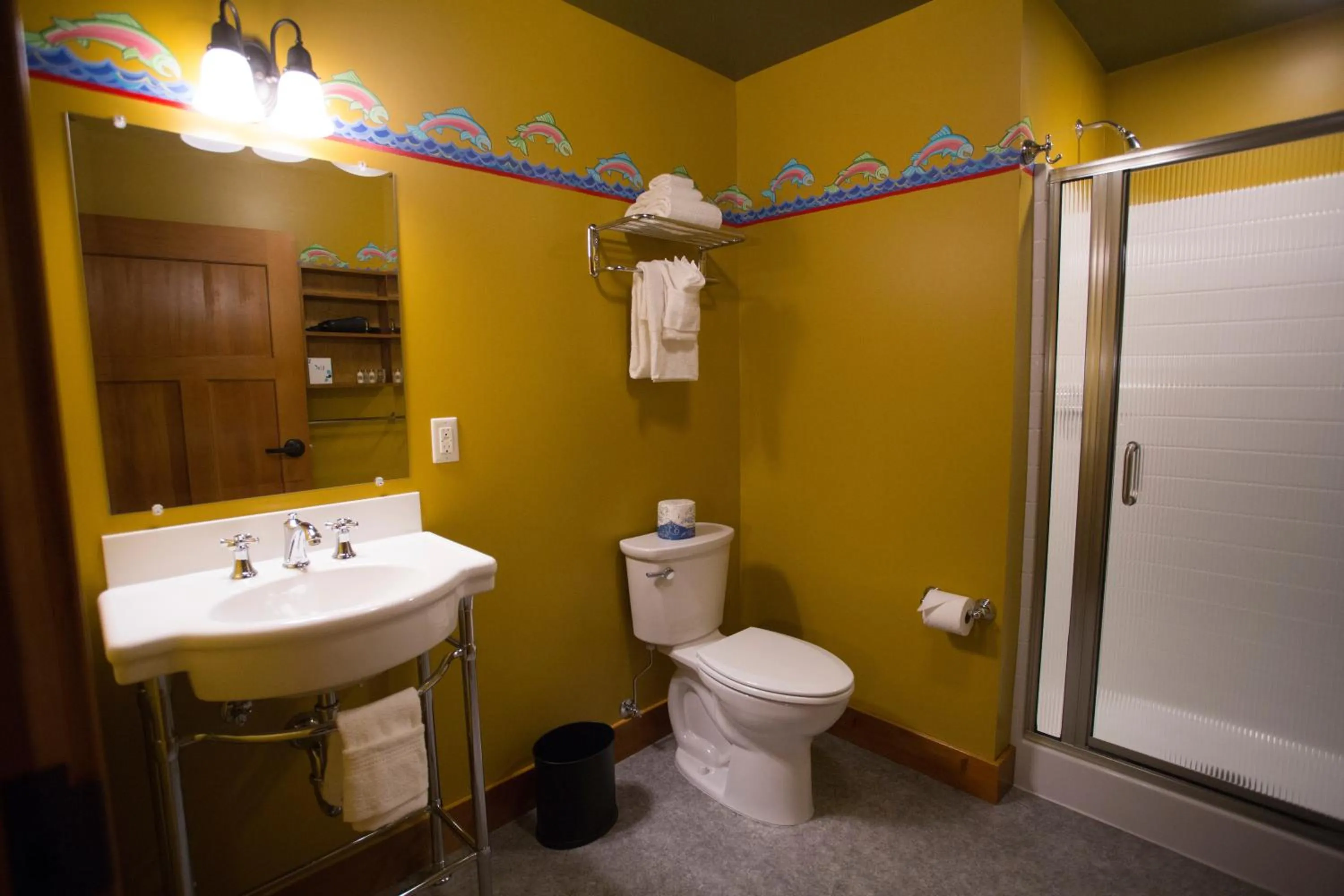 Bathroom in McMenamins Kalama Harbor Lodge