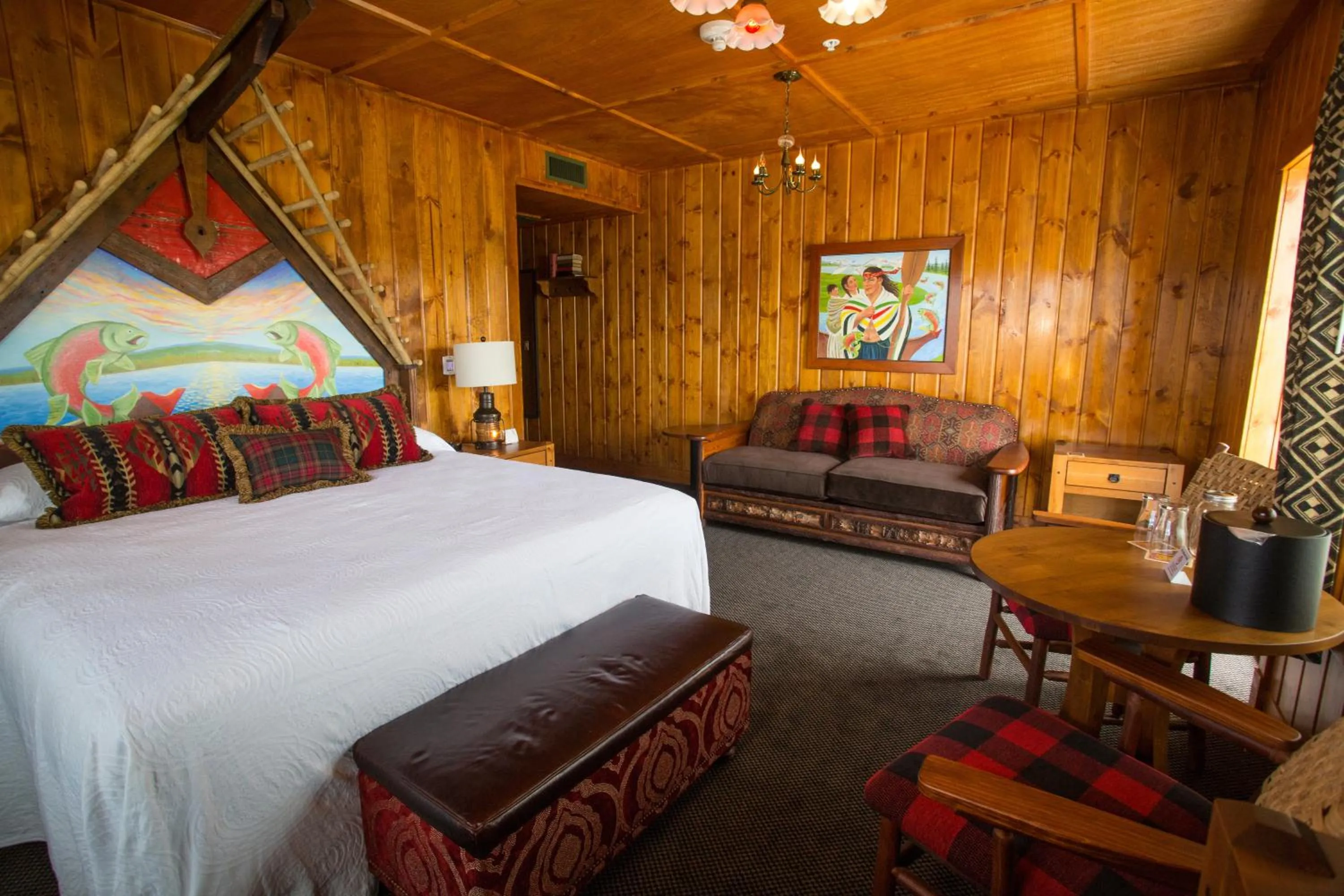 River view, Bed in McMenamins Kalama Harbor Lodge