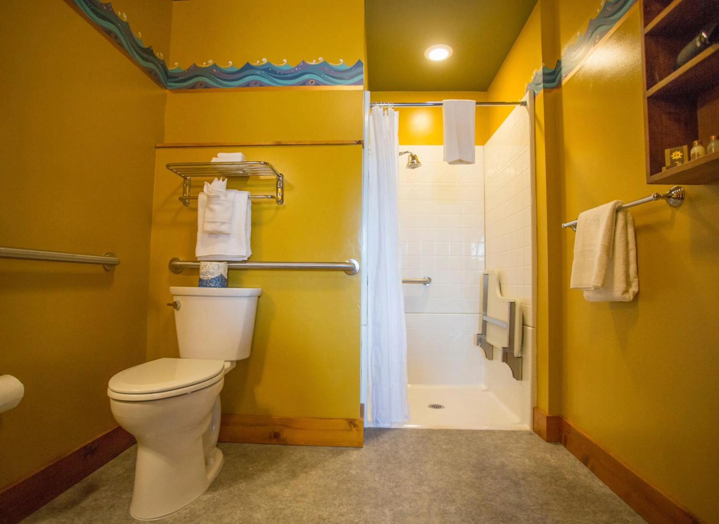 Bathroom in McMenamins Kalama Harbor Lodge