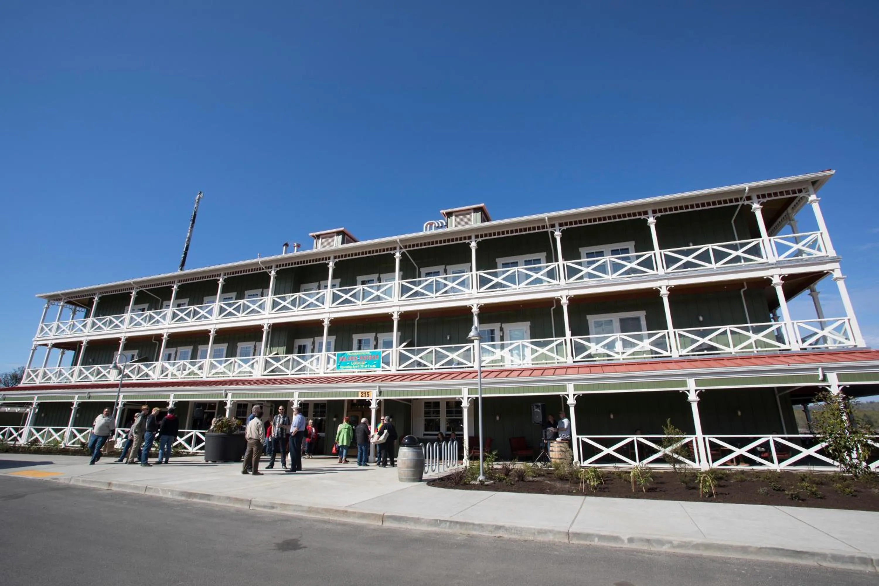 Property building in McMenamins Kalama Harbor Lodge