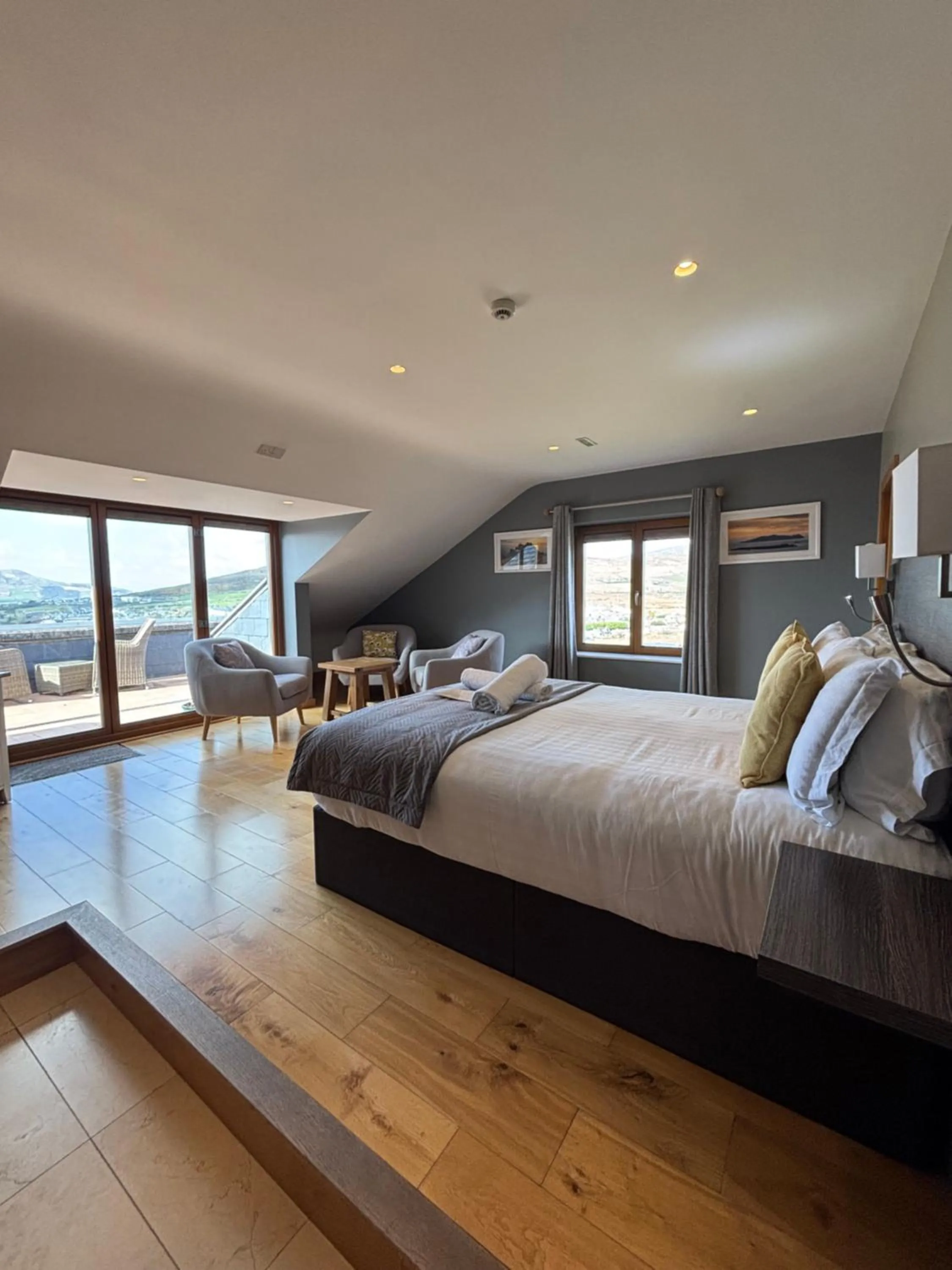 Bed in Fab View