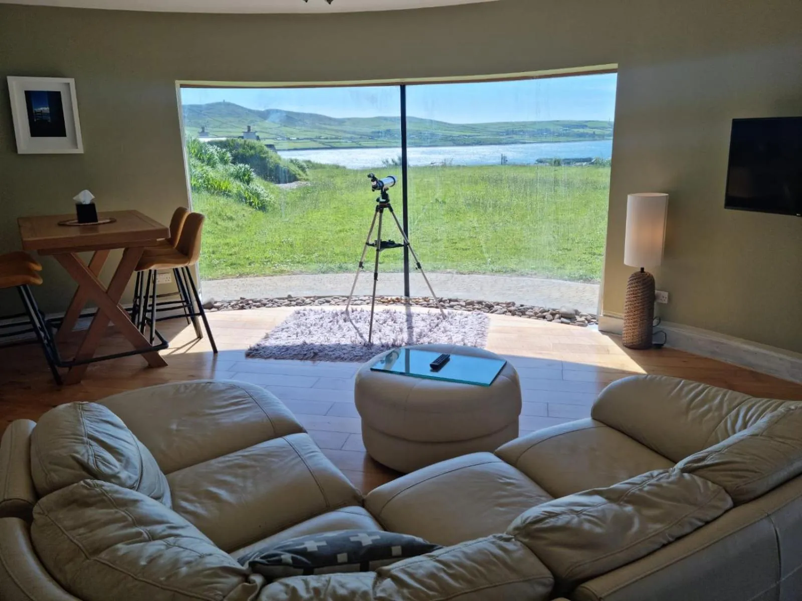 Living room in Fab View