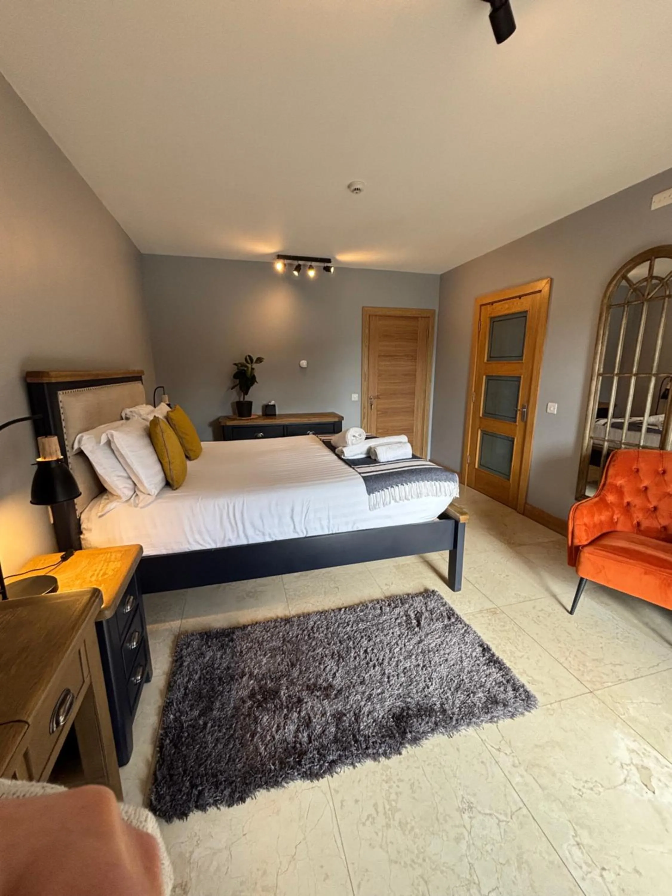 Bed in Fab View