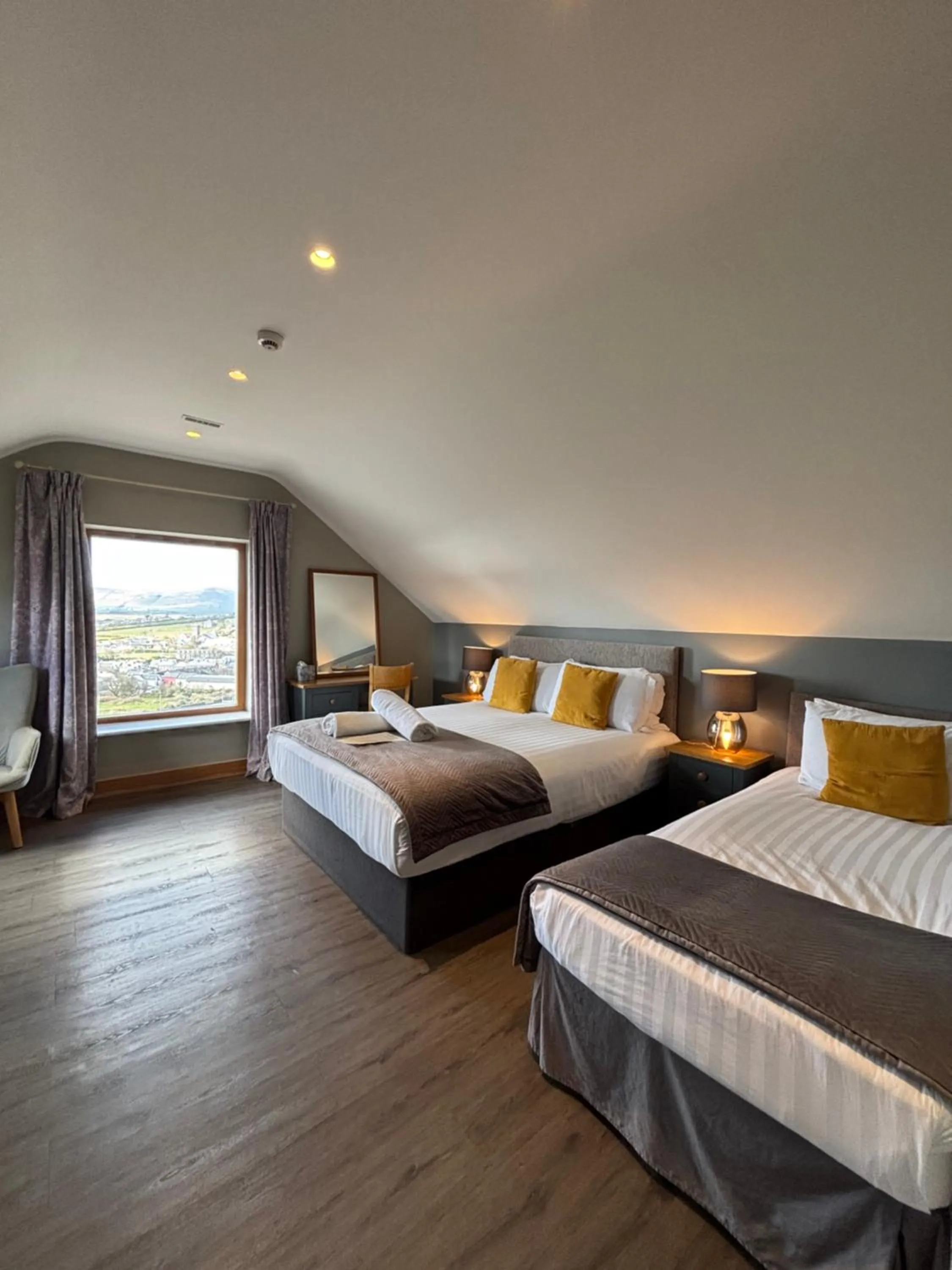 Bed in Fab View