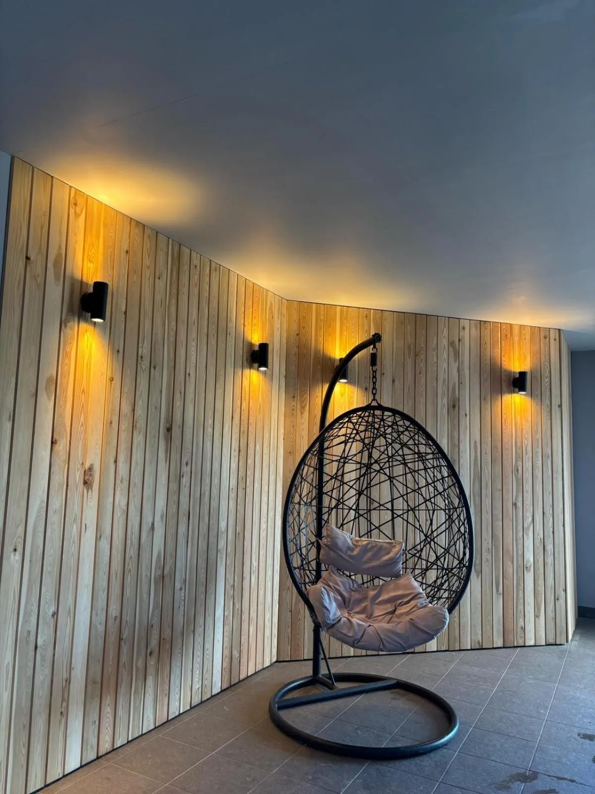 Seating area in Fab View