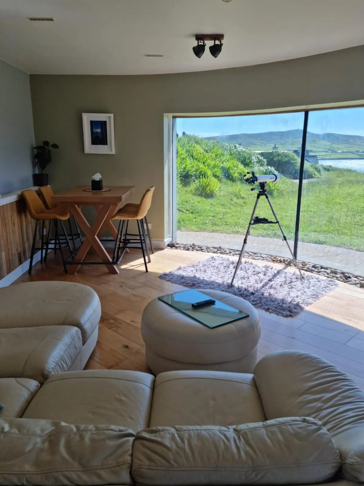 Living room in Fab View