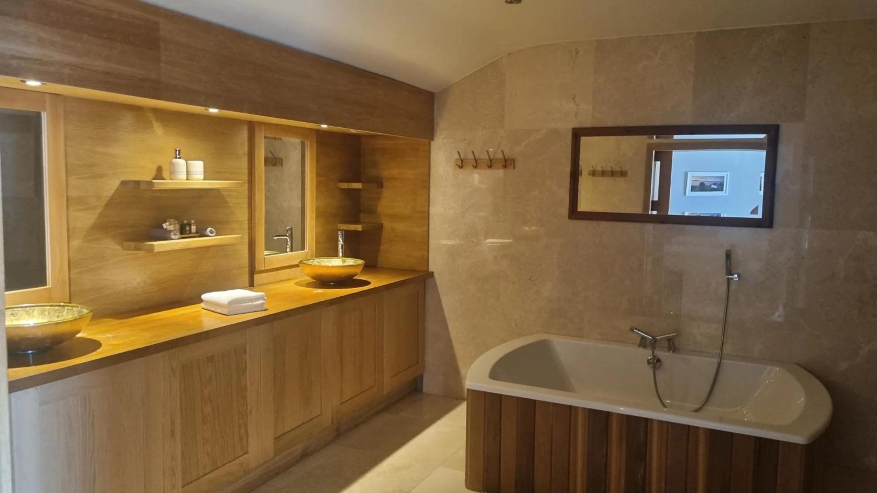 Bathroom in Fab View