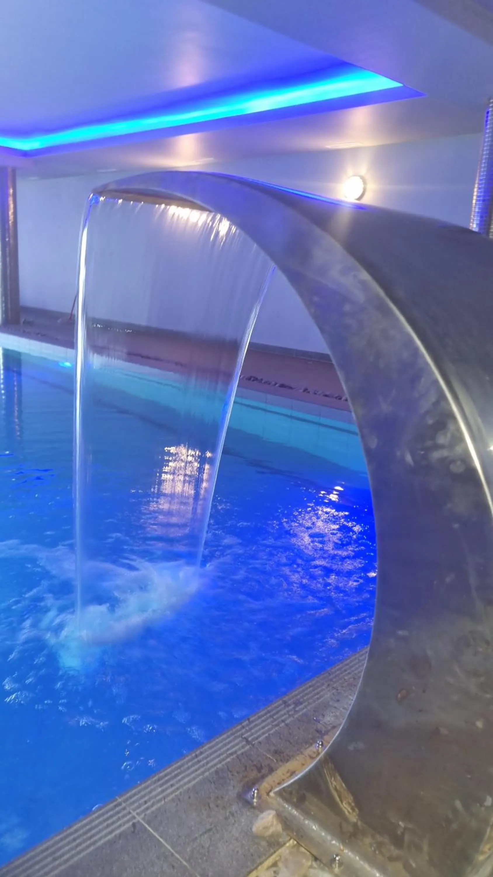 Pool view in Fab View