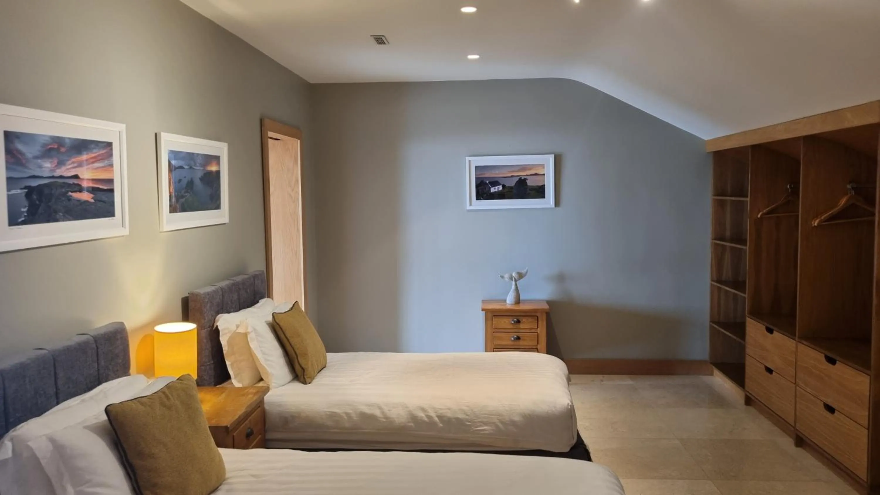 Bed in Fab View