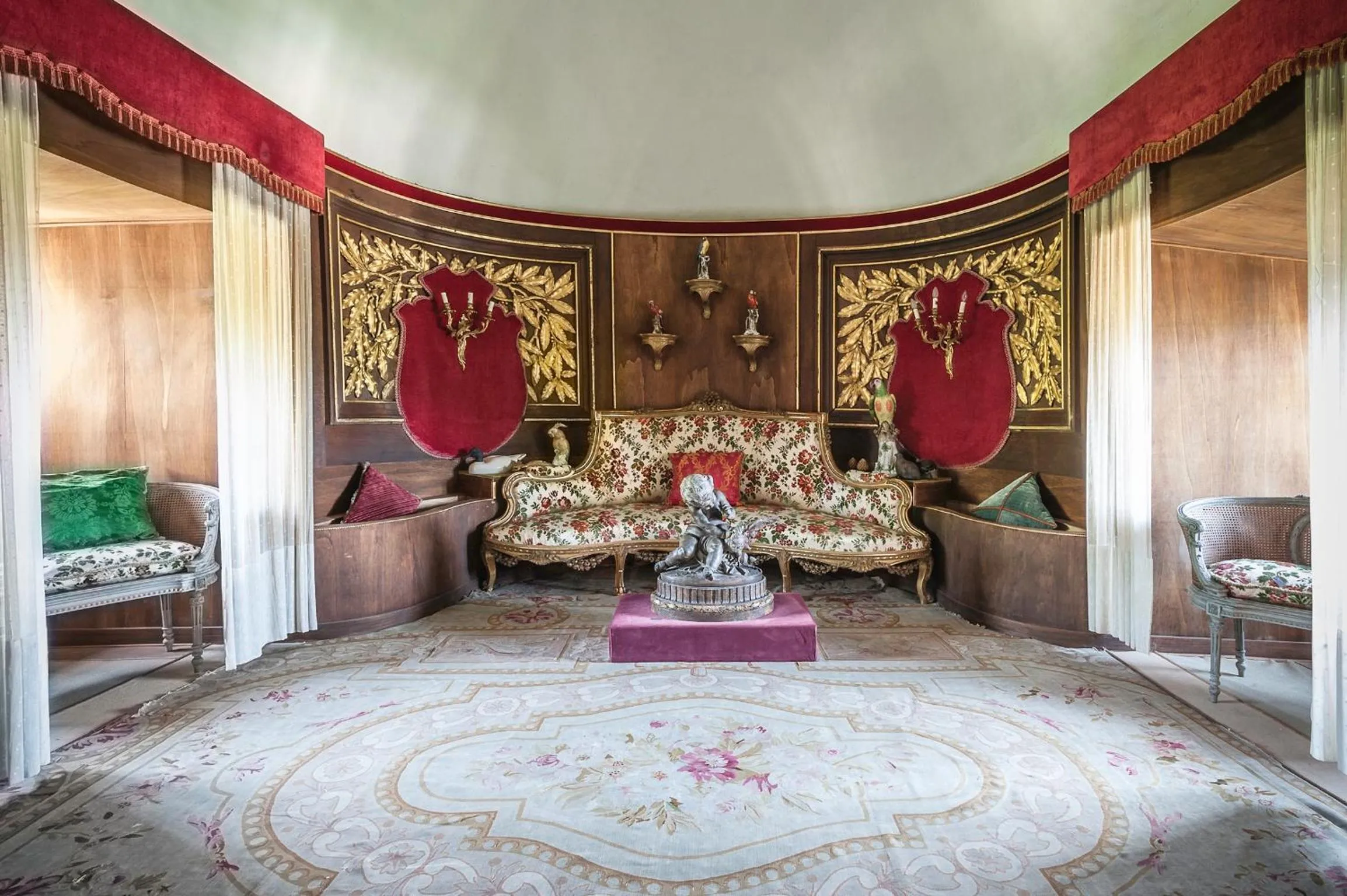 Decorative detail in Castello Di Compiano Hotel Relais Museum