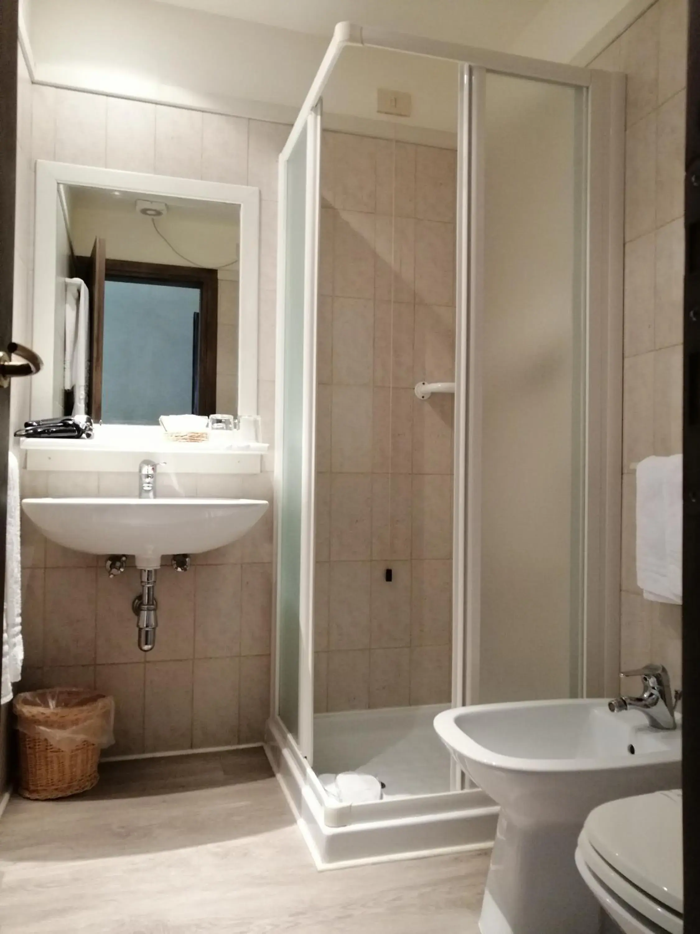 Double Room in Castello Di Compiano Hotel Relais Museum Double Room in Castello Di Compiano Hotel Relais Museum