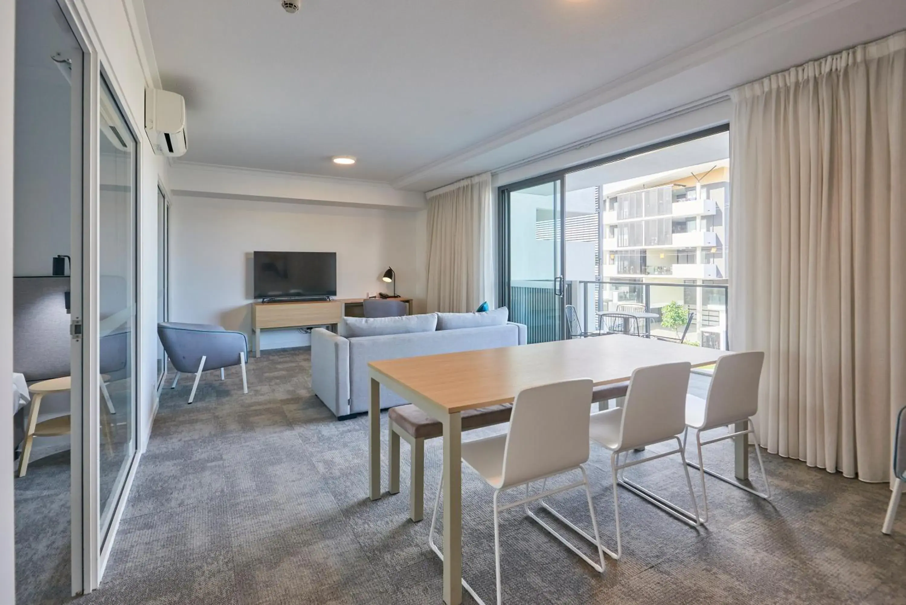 Two-Bedroom Apartment in Quest Cannon Hill Two-Bedroom Apartment in Quest Cannon Hill