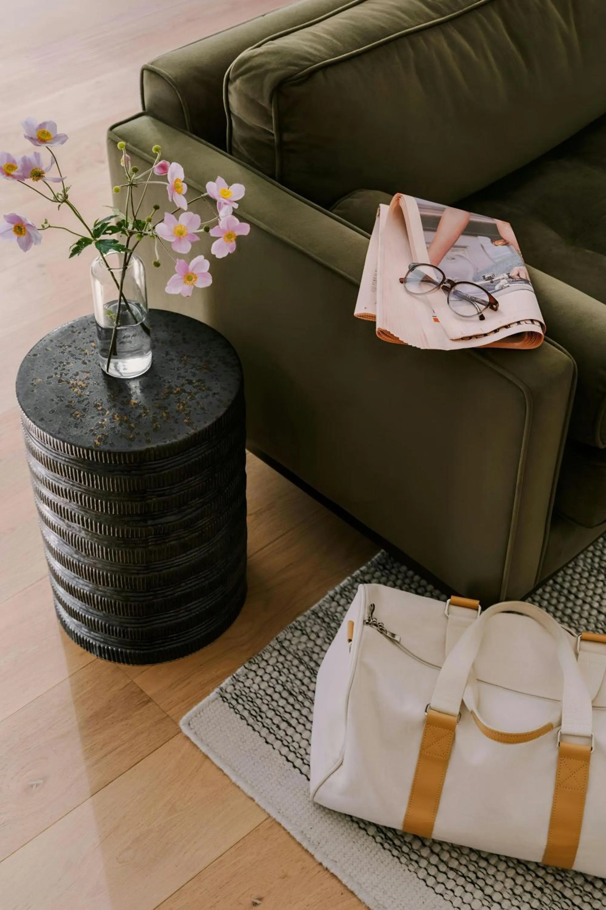 Living room in Chelsea Green Hotel, Sonder by Marriott Bonvoy