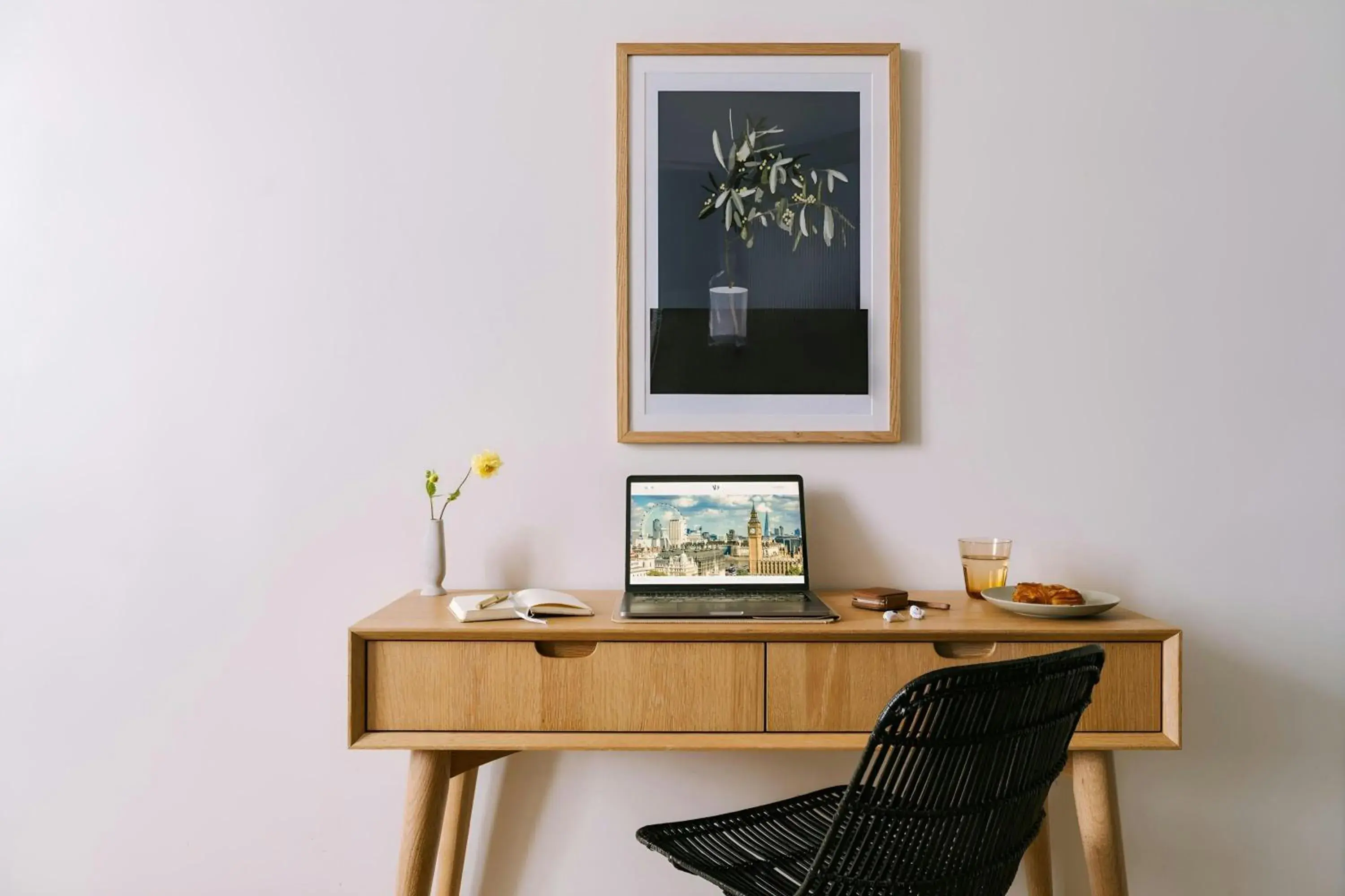 Superior Double Room in Chelsea Green Hotel, Sonder by Marriott Bonvoy Superior Double Room in Chelsea Green Hotel, Sonder by Marriott Bonvoy