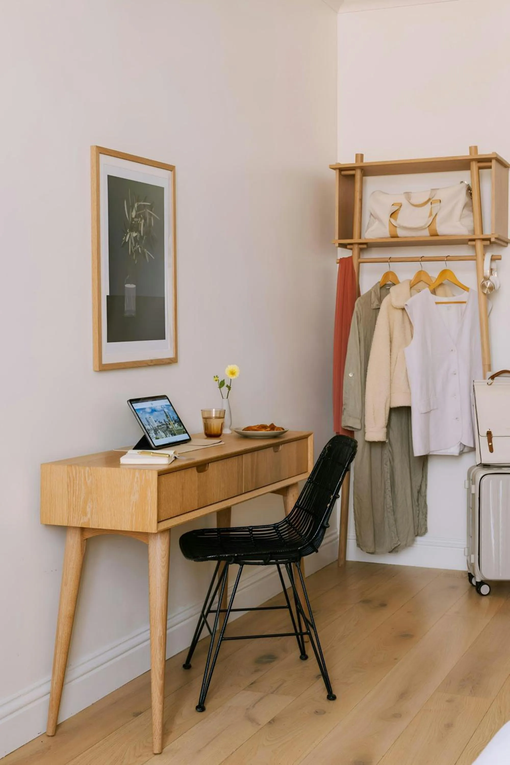 Bedroom in Chelsea Green Hotel, Sonder by Marriott Bonvoy