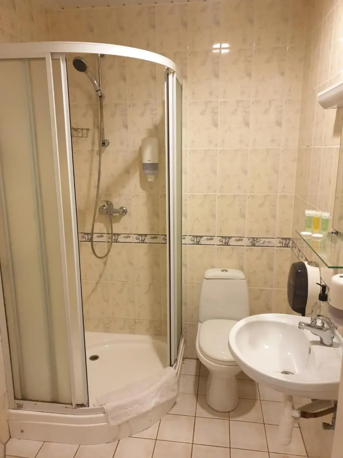 Double Room in Hotel Yes Double Room in Hotel Yes