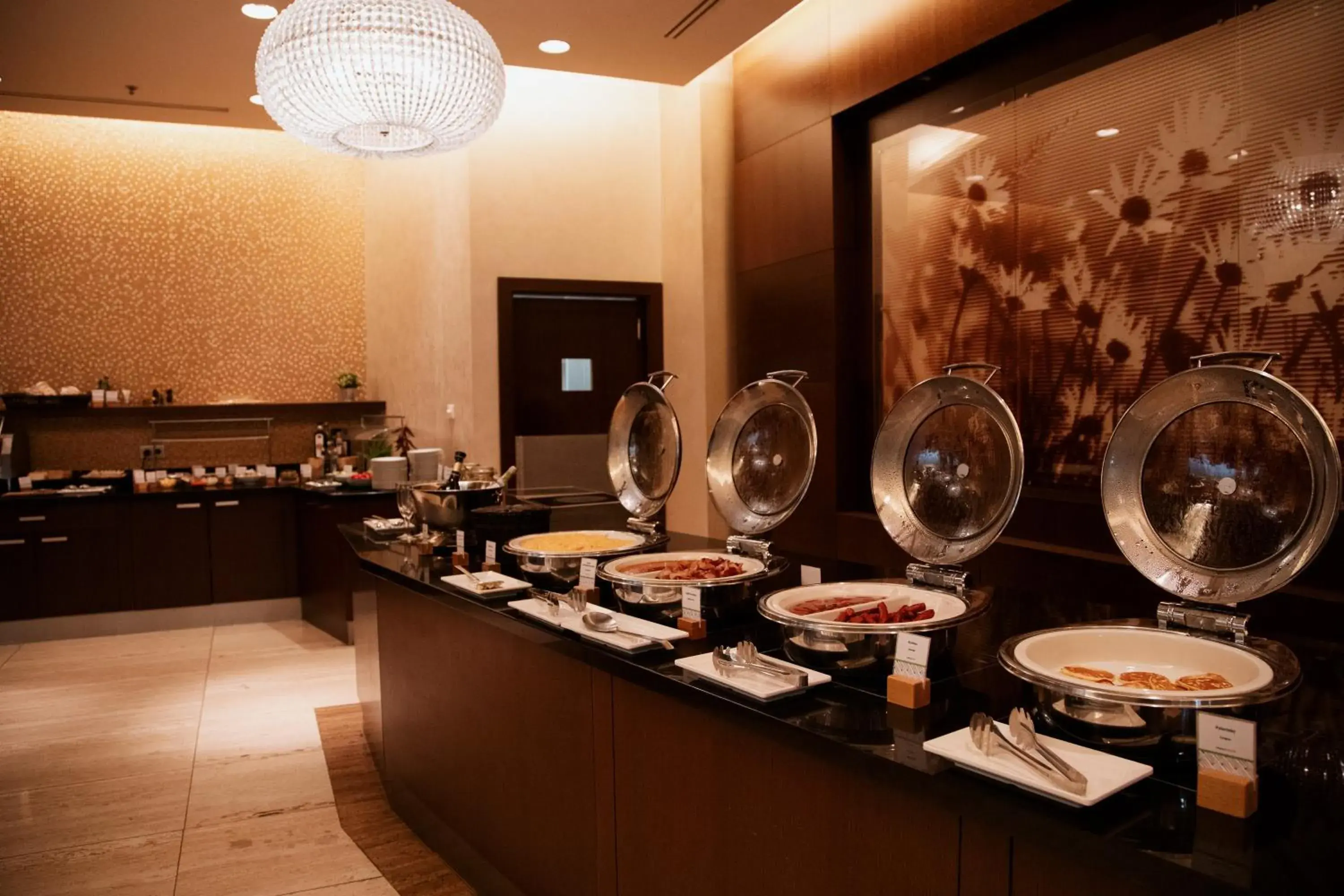 Breakfast in DoubleTree by Hilton Bratislava Breakfast in DoubleTree by Hilton Bratislava