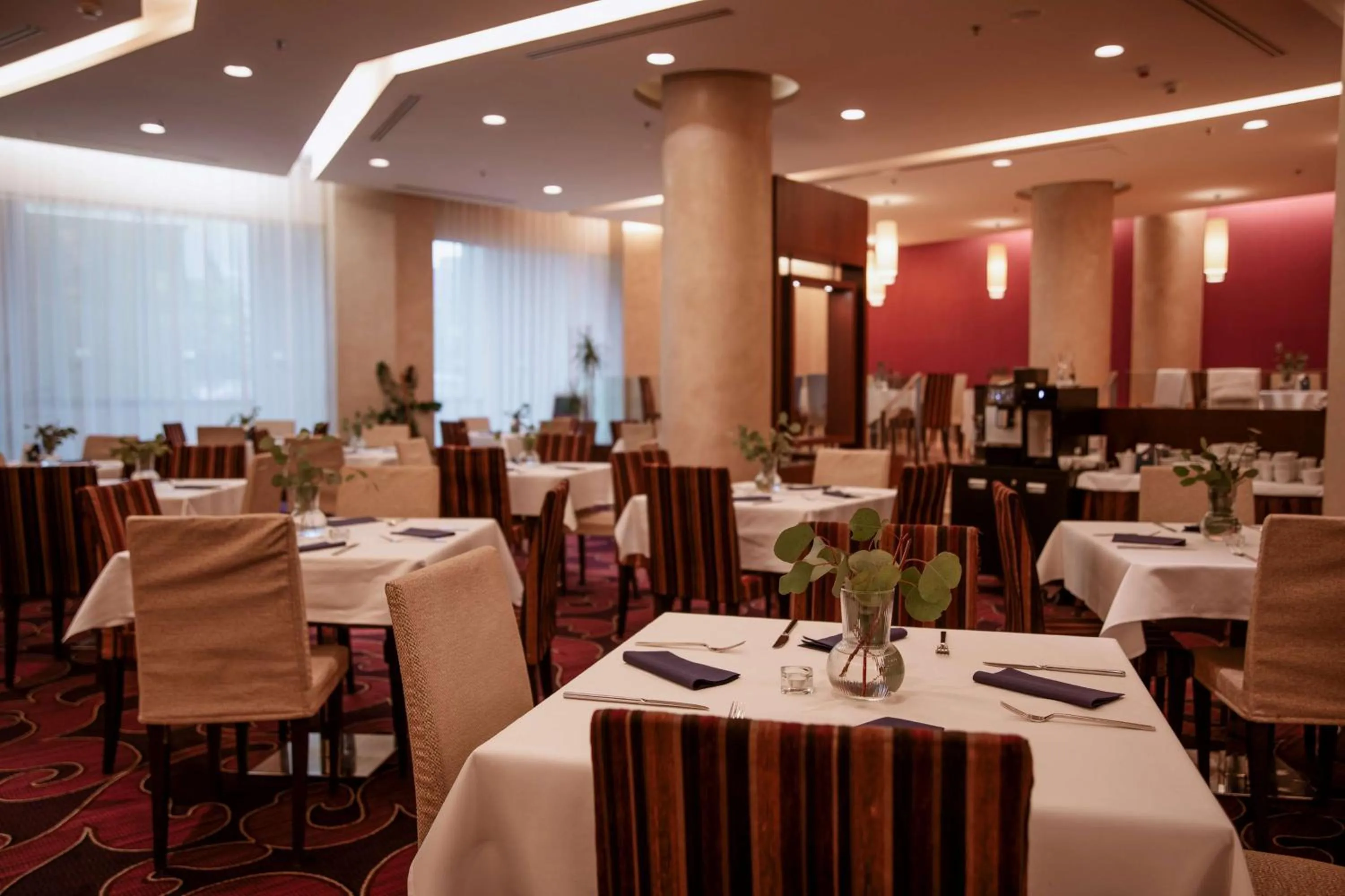 Restaurant/places to eat in DoubleTree by Hilton Bratislava