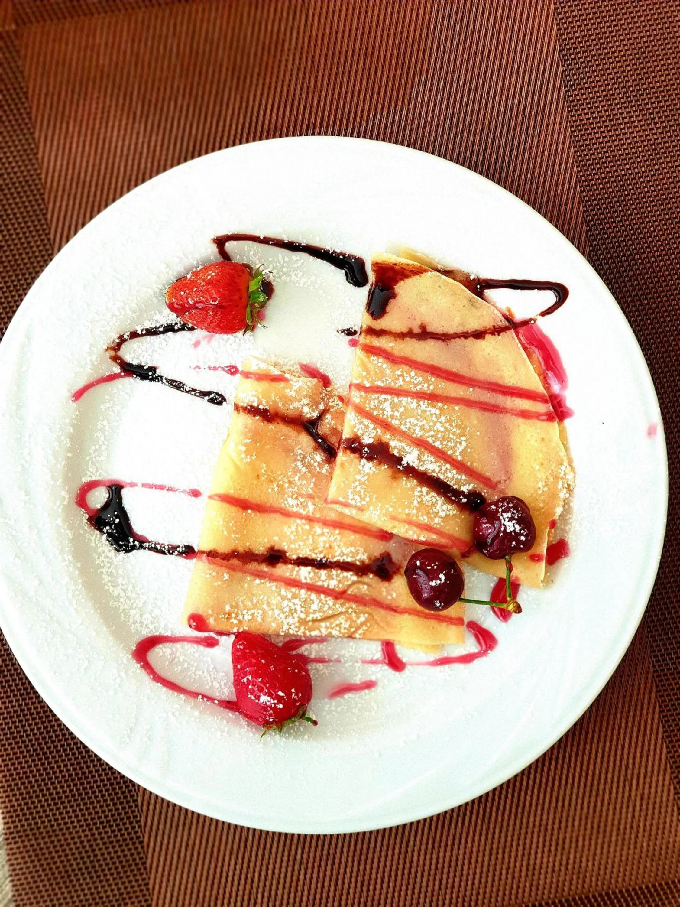 Continental breakfast in Hotel Tahiti