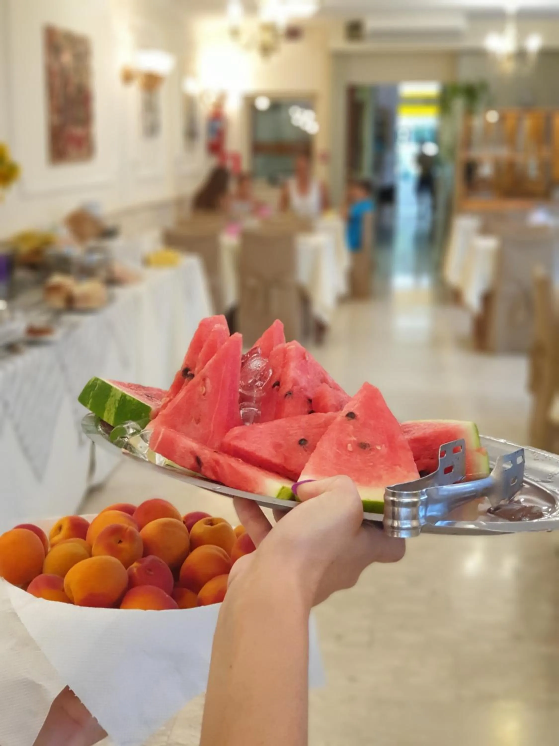 Food and drinks in Hotel Tahiti