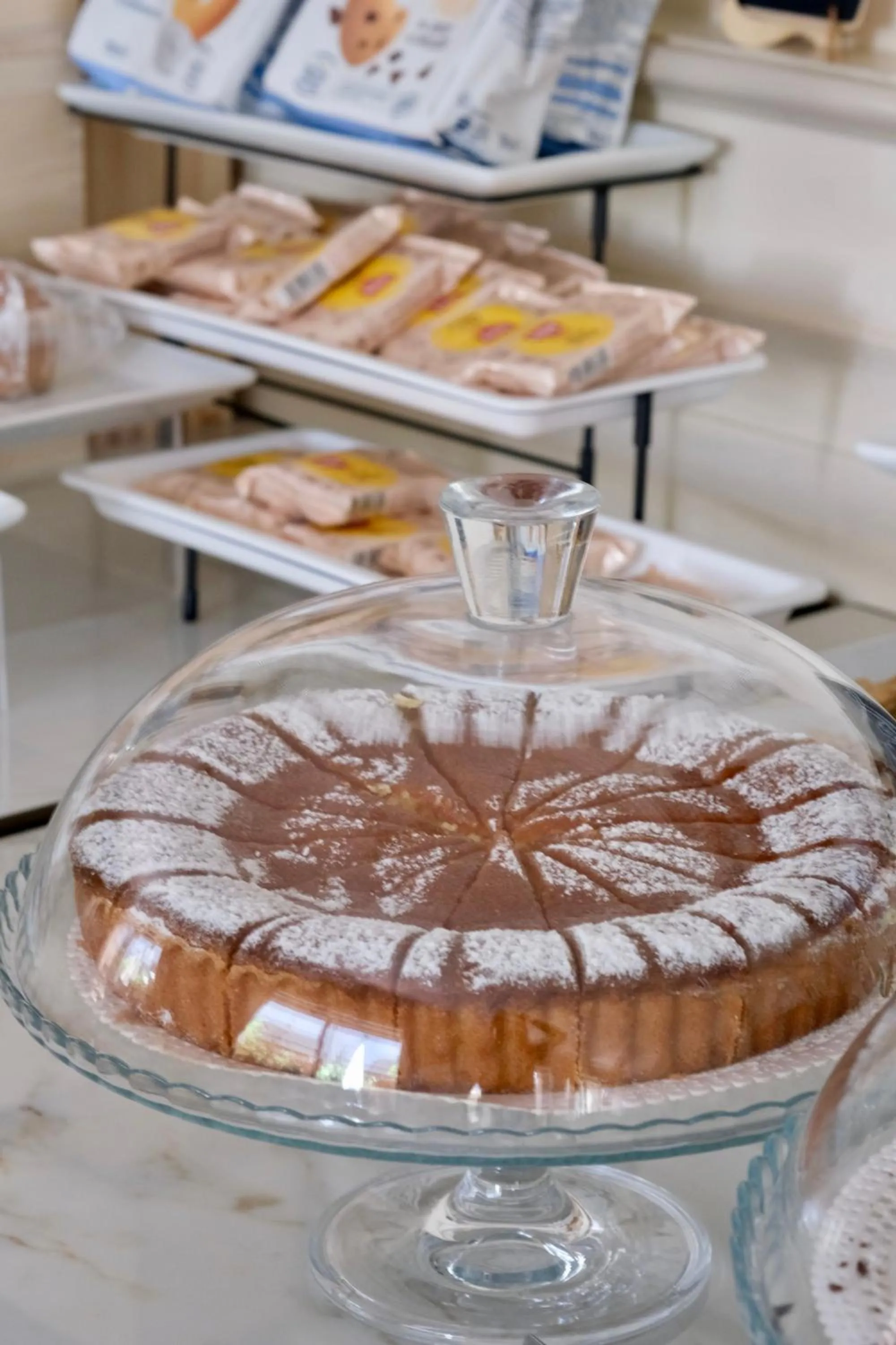 Food and drinks in Hotel Tahiti