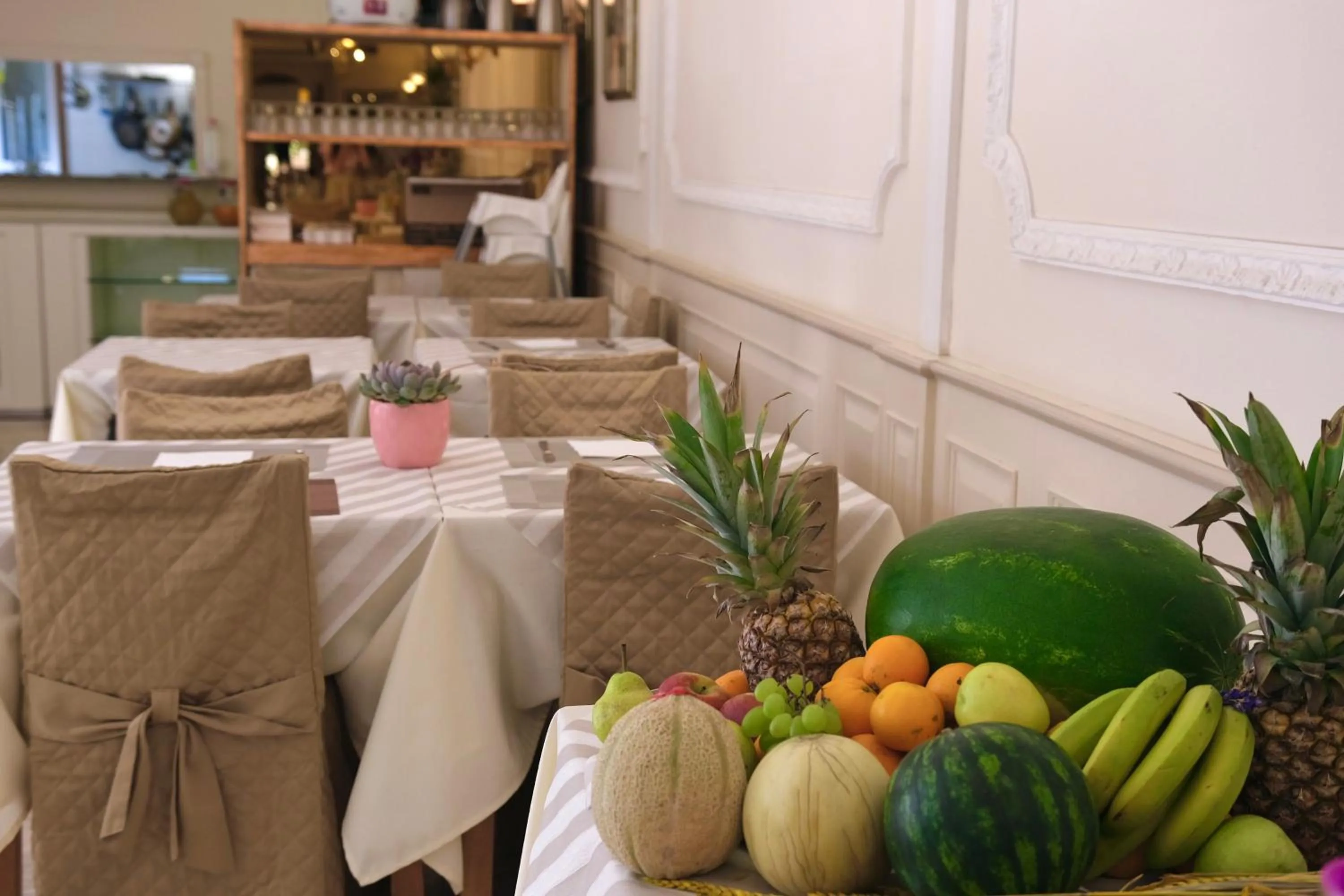 Lounge or bar in Hotel Tahiti