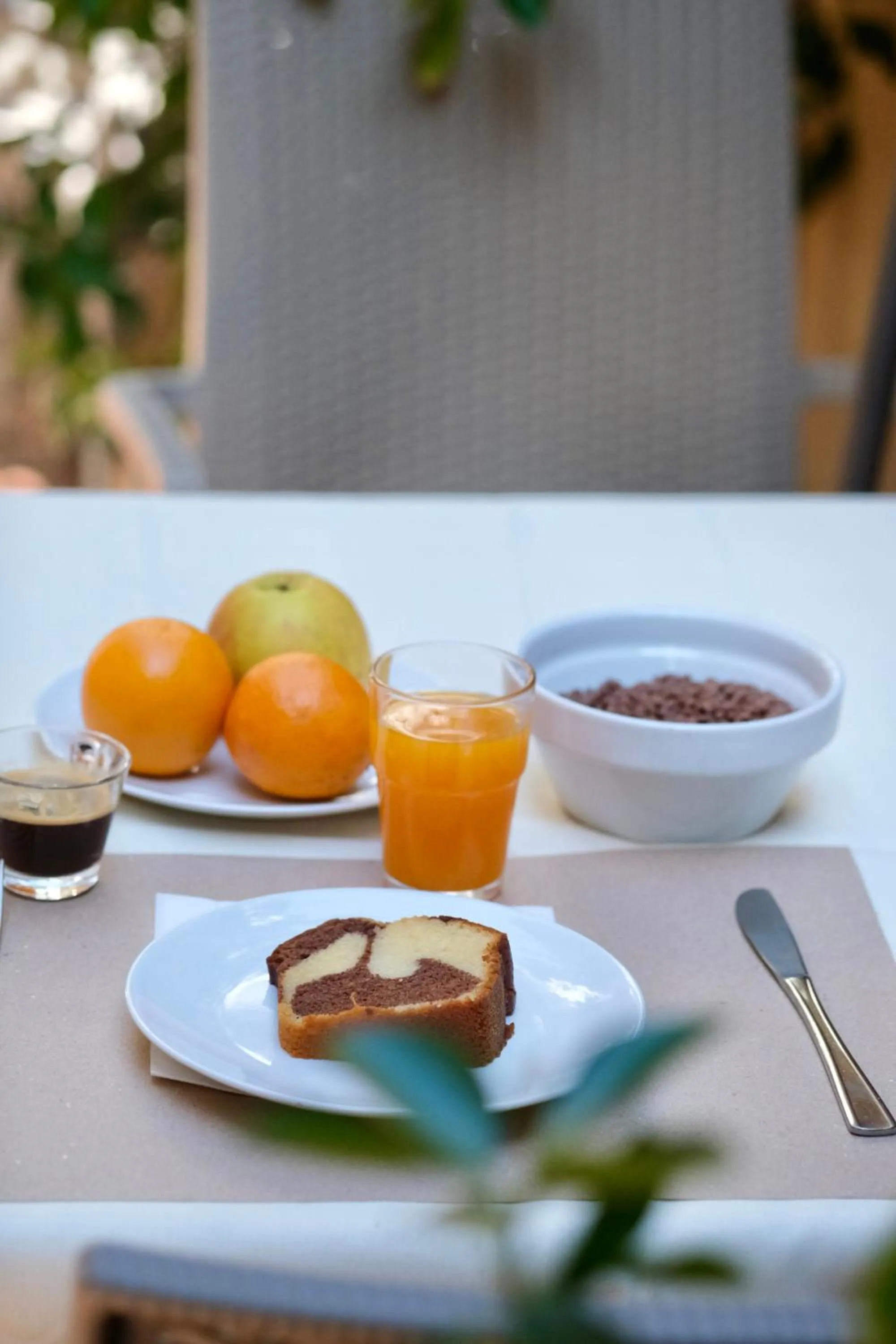 Food and drinks in Hotel Tahiti