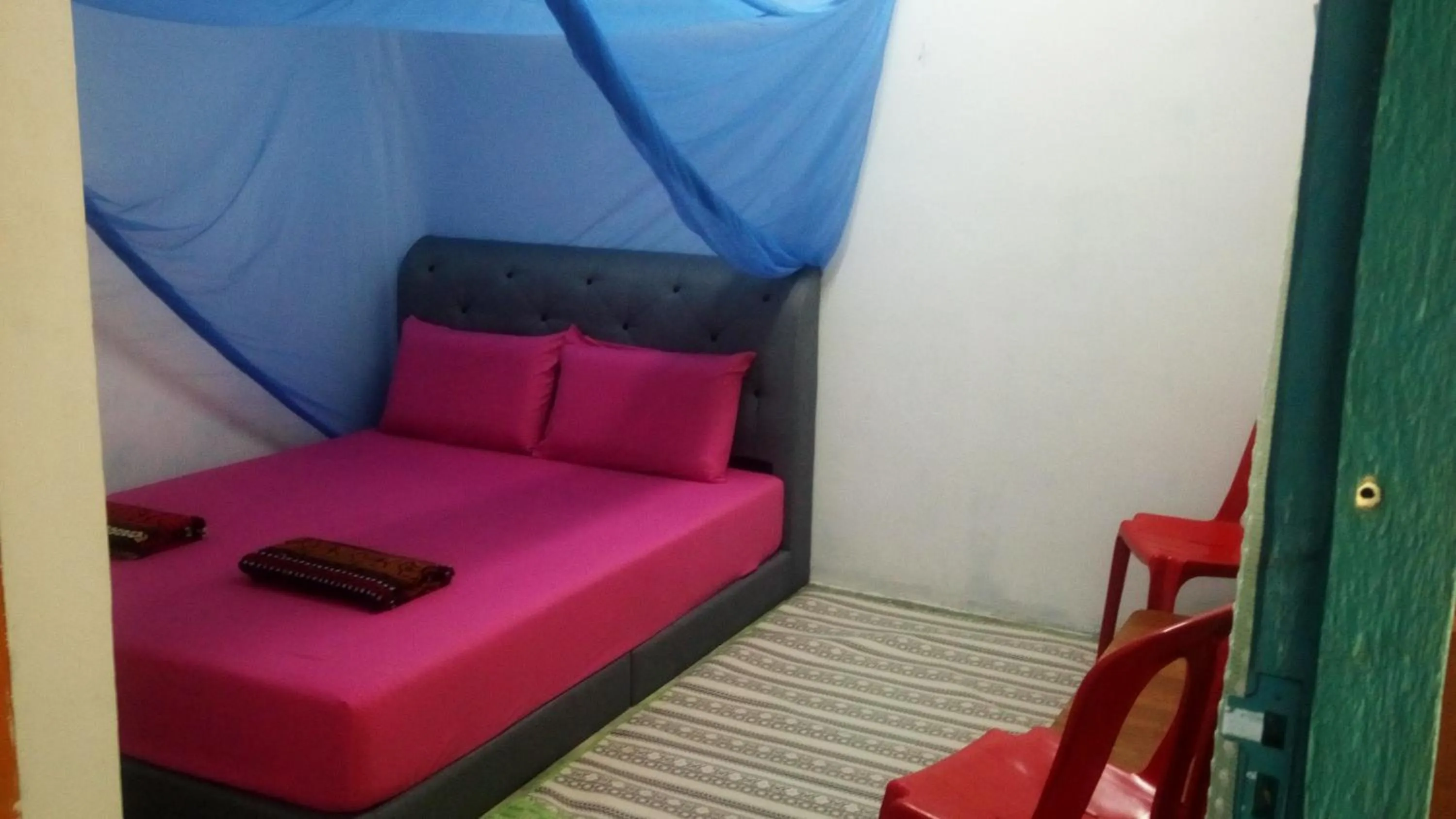 Bed in Fatehah Inn
