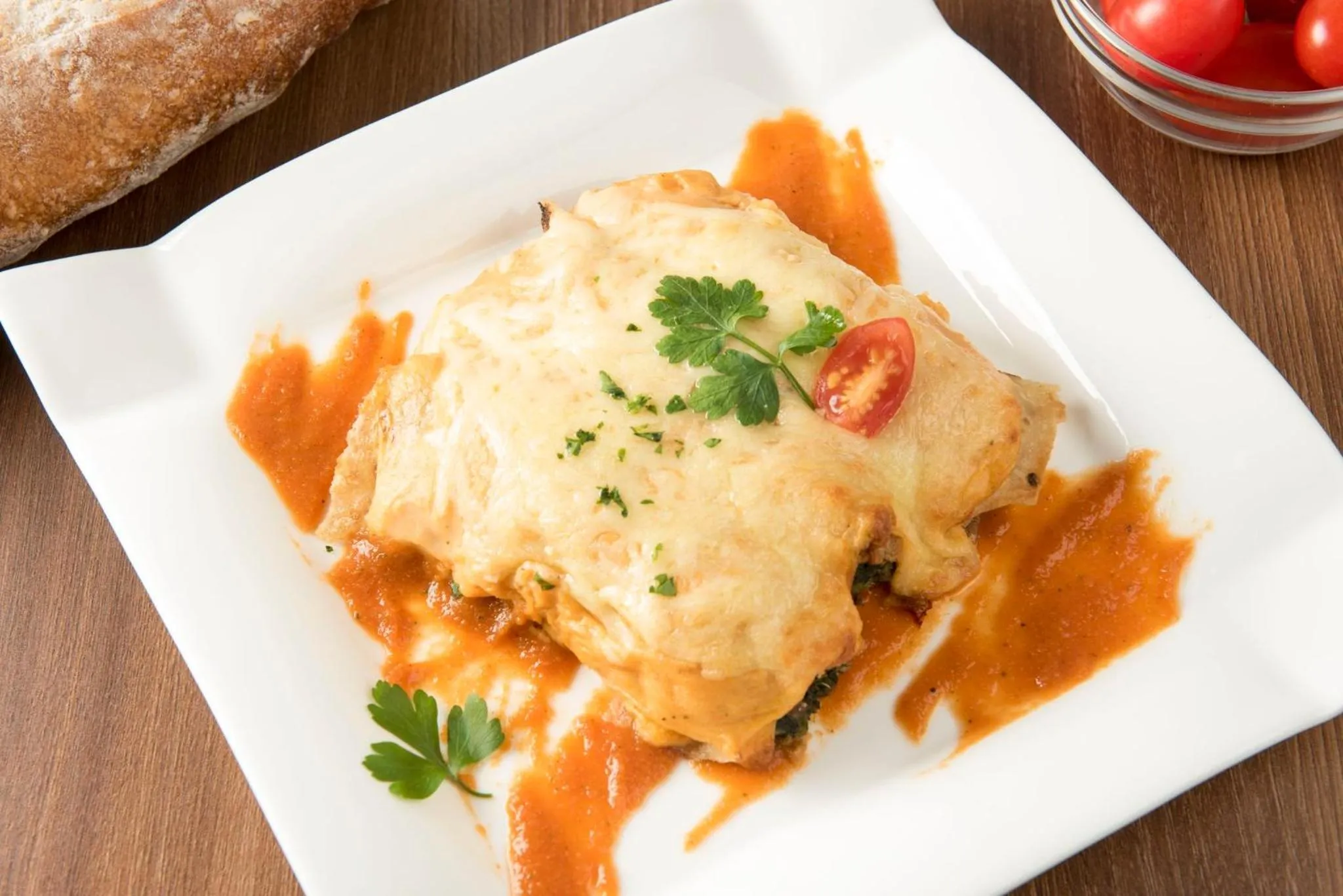 Restaurant/places to eat in Holiday Inn Montevideo by IHG