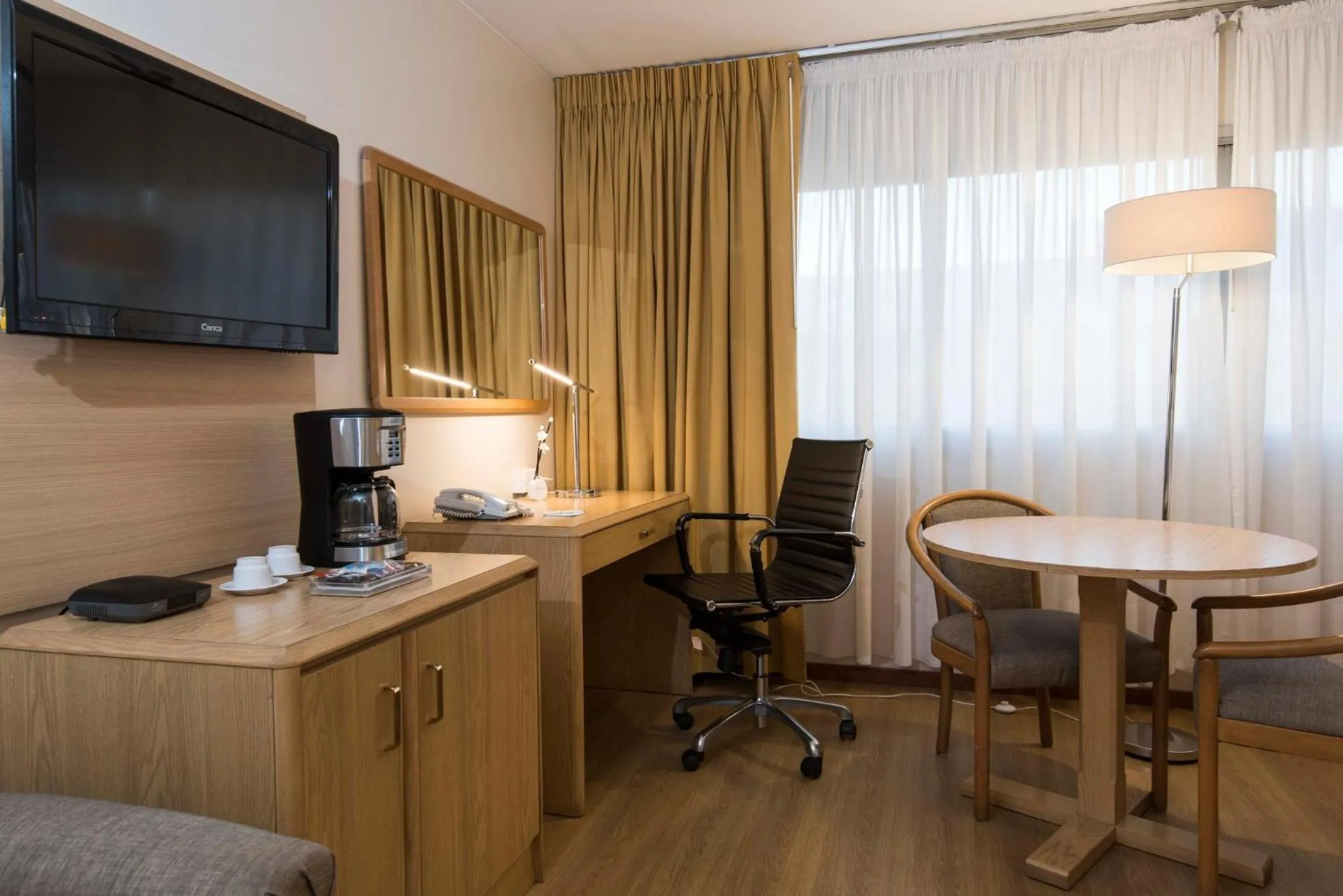 Photo of the whole room in Holiday Inn Montevideo by IHG