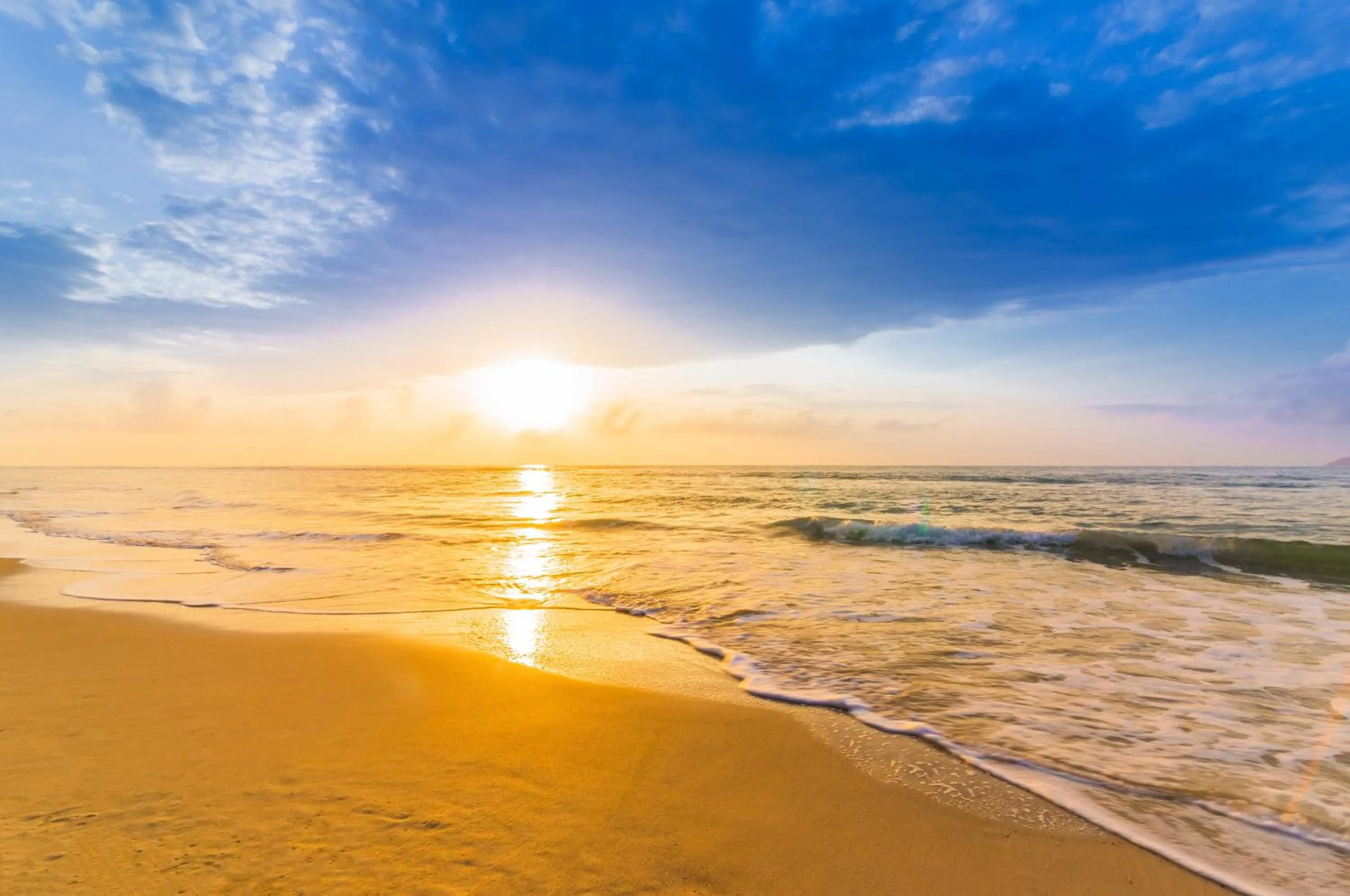 Beach in J4 Samui Hotel - SHA Plus