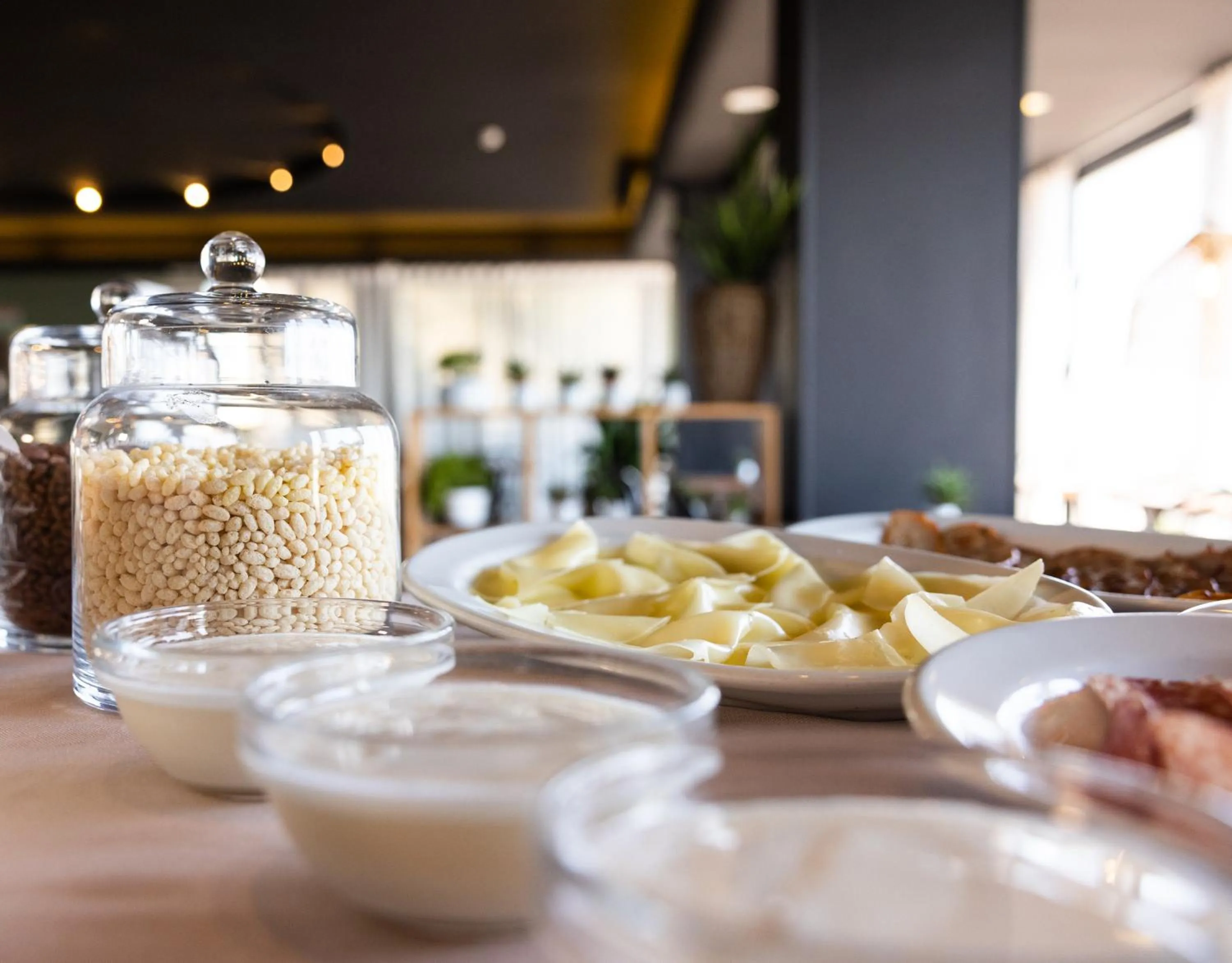 Food and drinks in Hotel Constellation