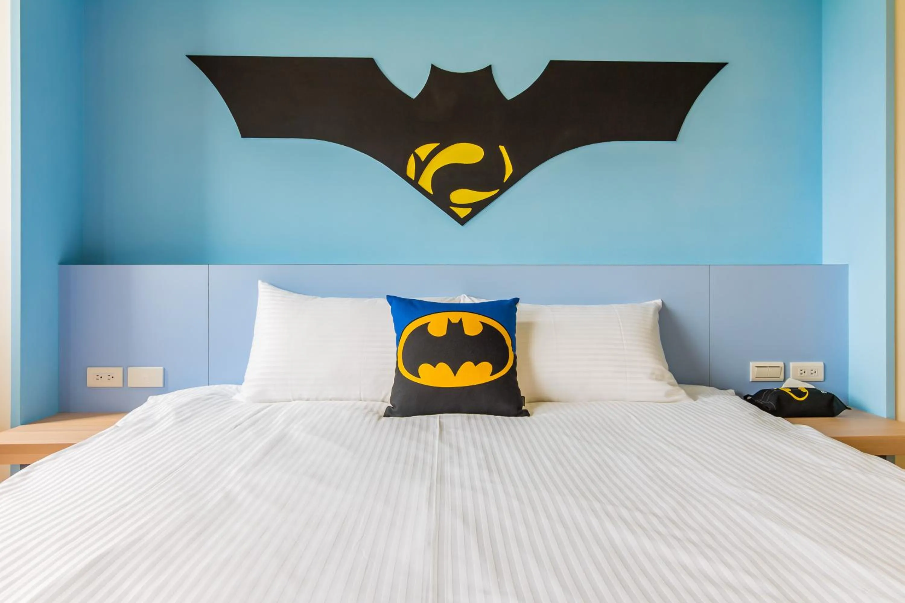 Decorative detail, Bed in CHEN FENG HOMESTAY