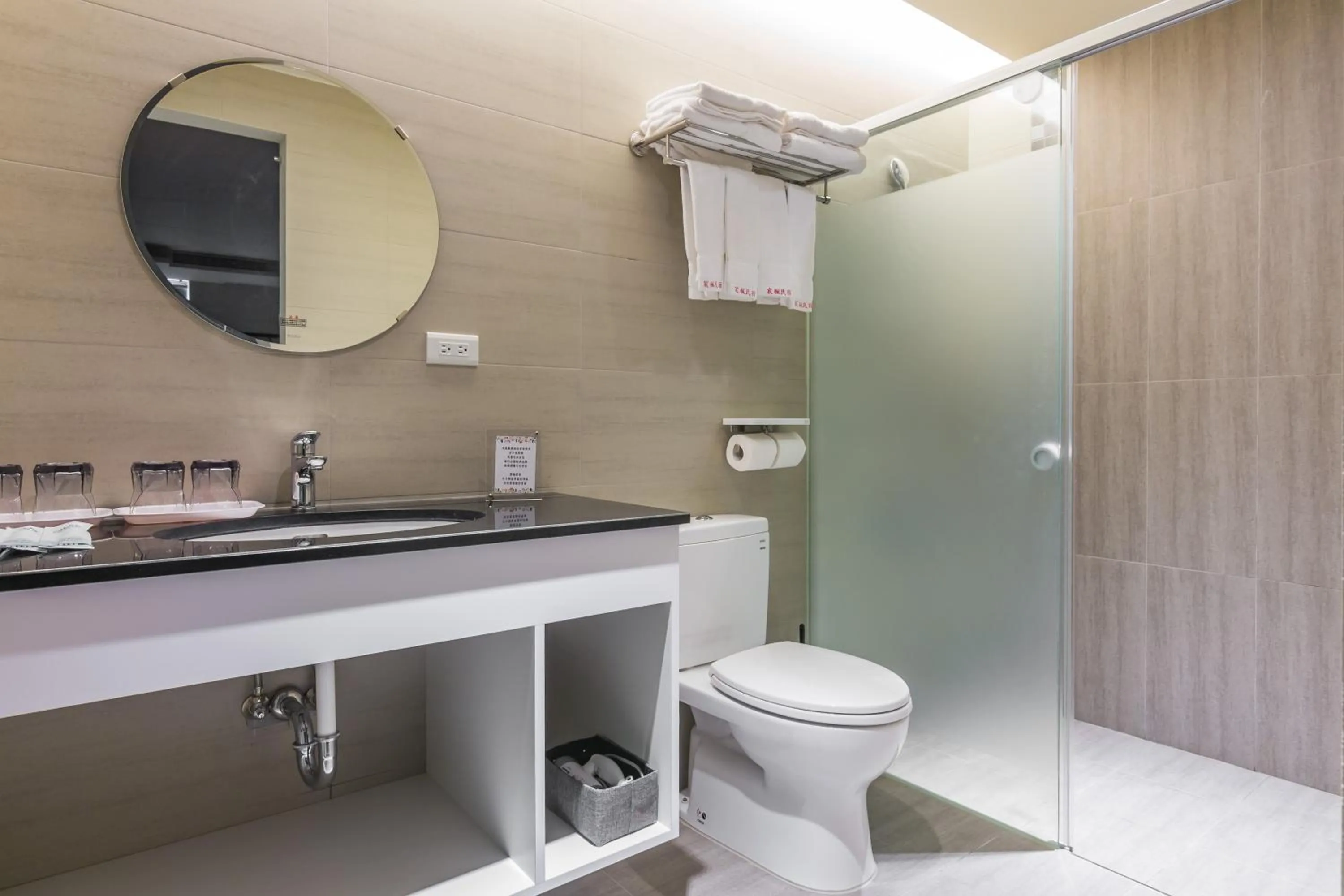 Decorative detail in CHEN FENG HOMESTAY